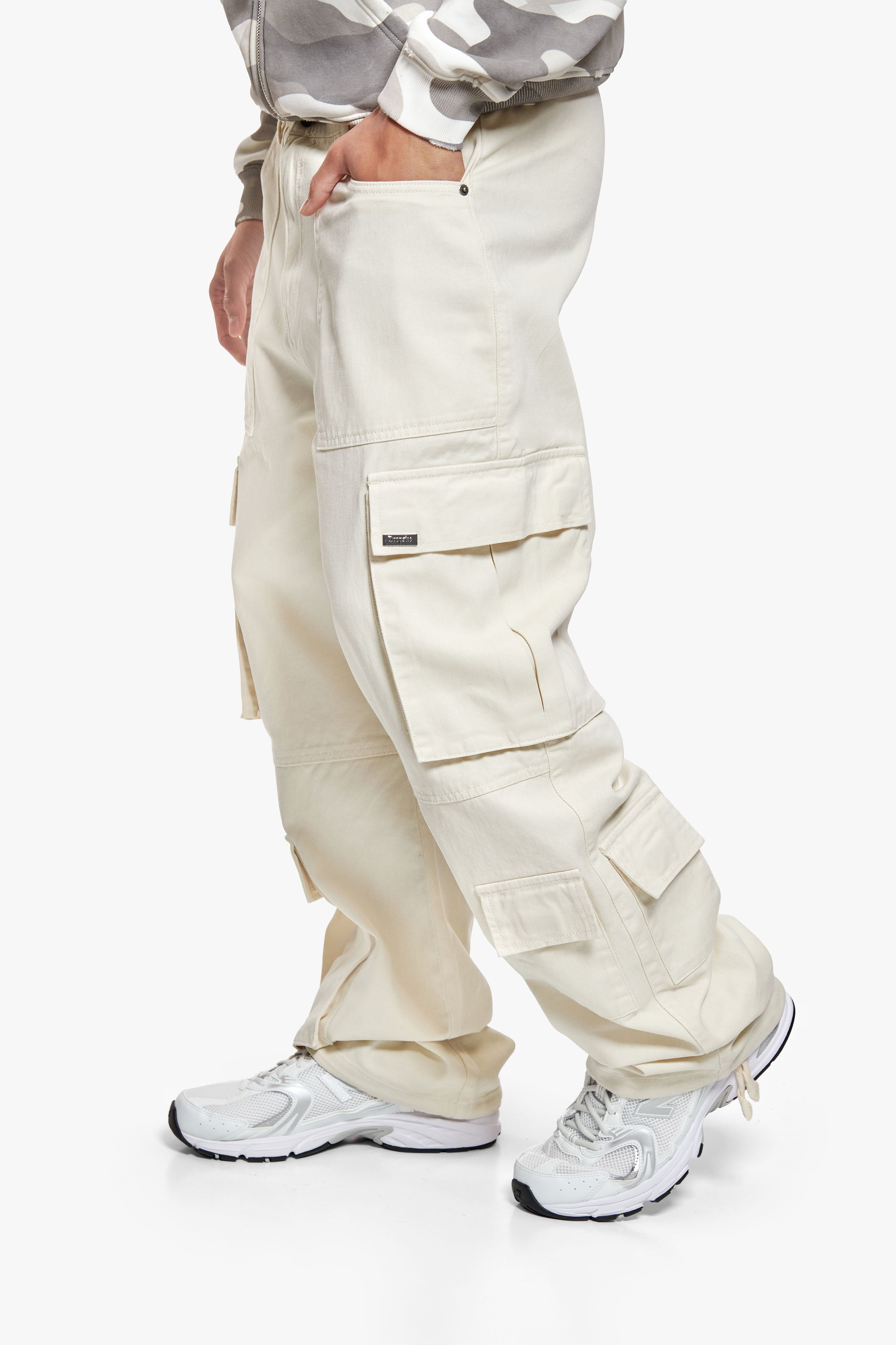 CARGO PANTS CREAM WHITE
