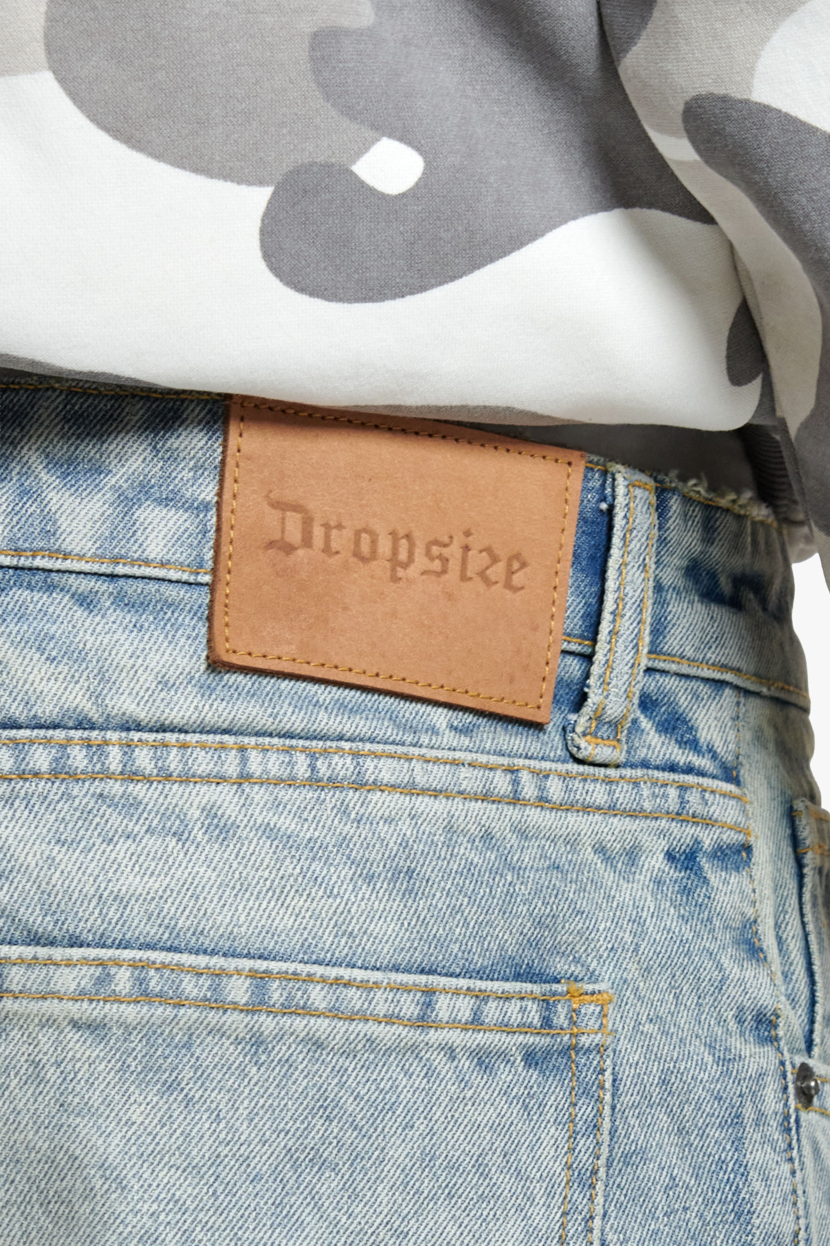 OPEN LEG JEANS WASHED BLUE