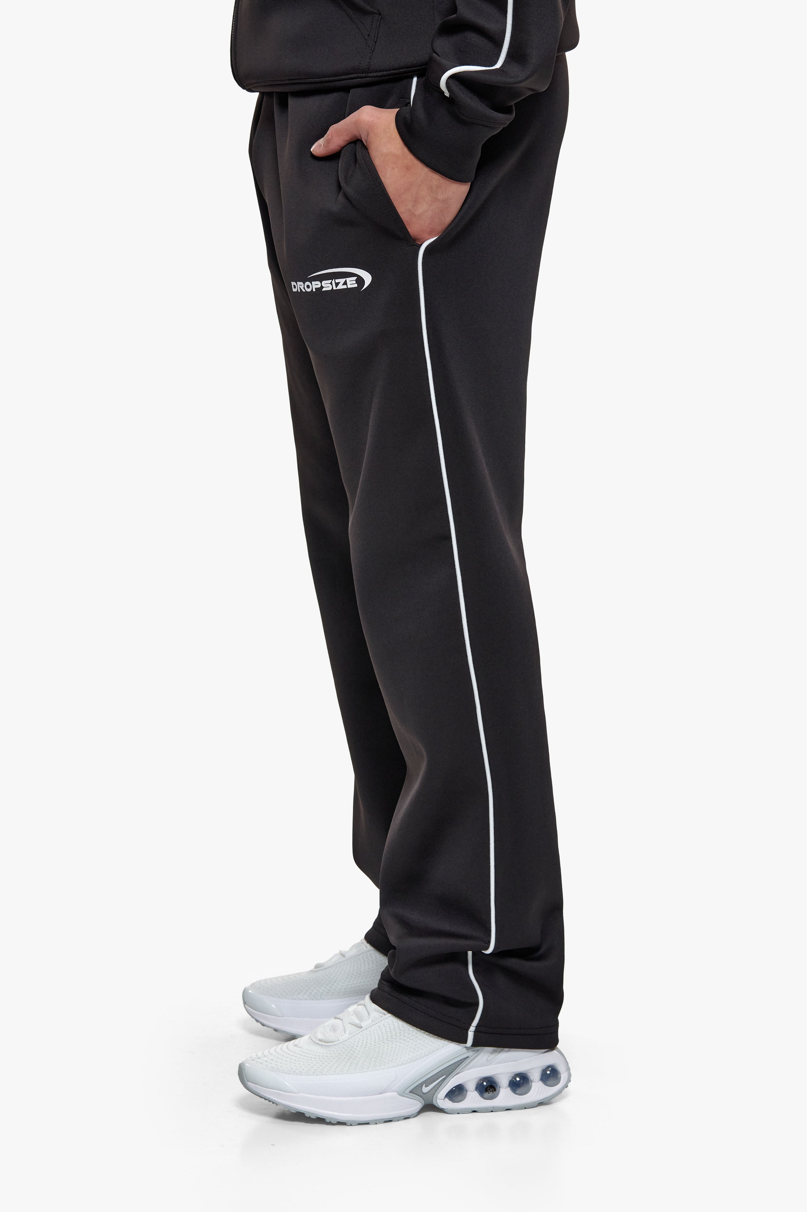 SCUBA OPEN LEG JOGGER BLACK