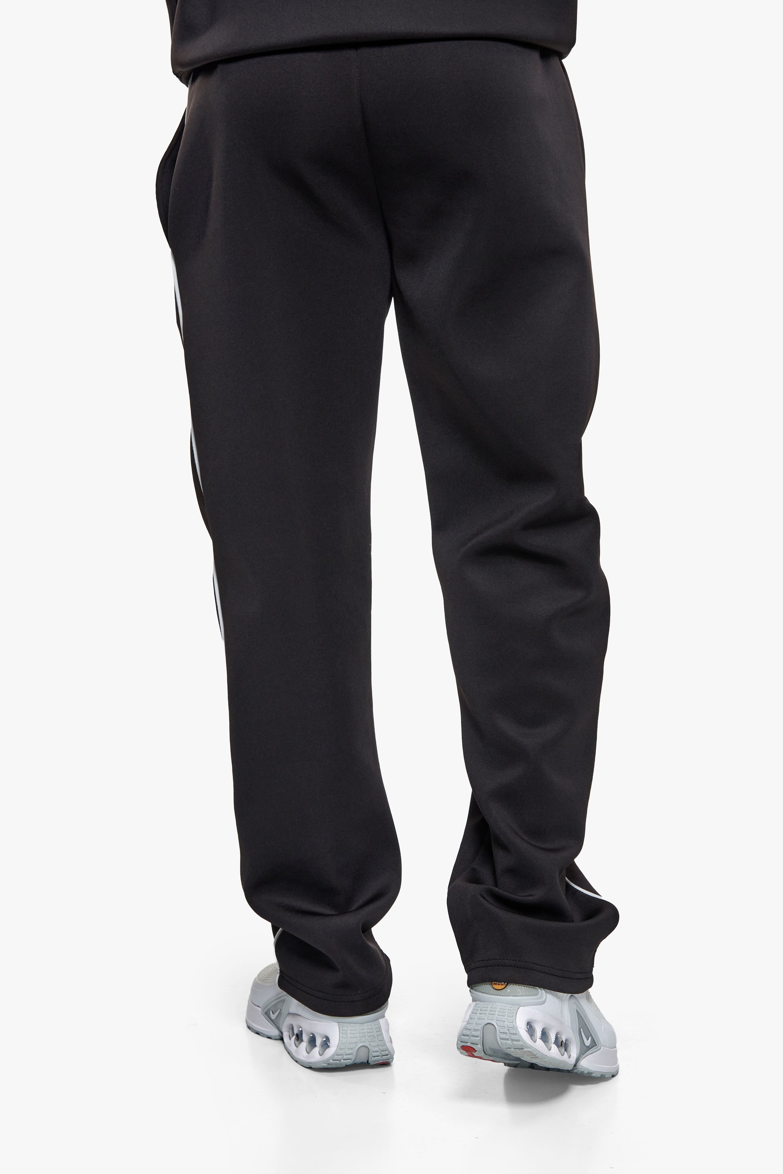 SCUBA OPEN LEG JOGGER BLACK
