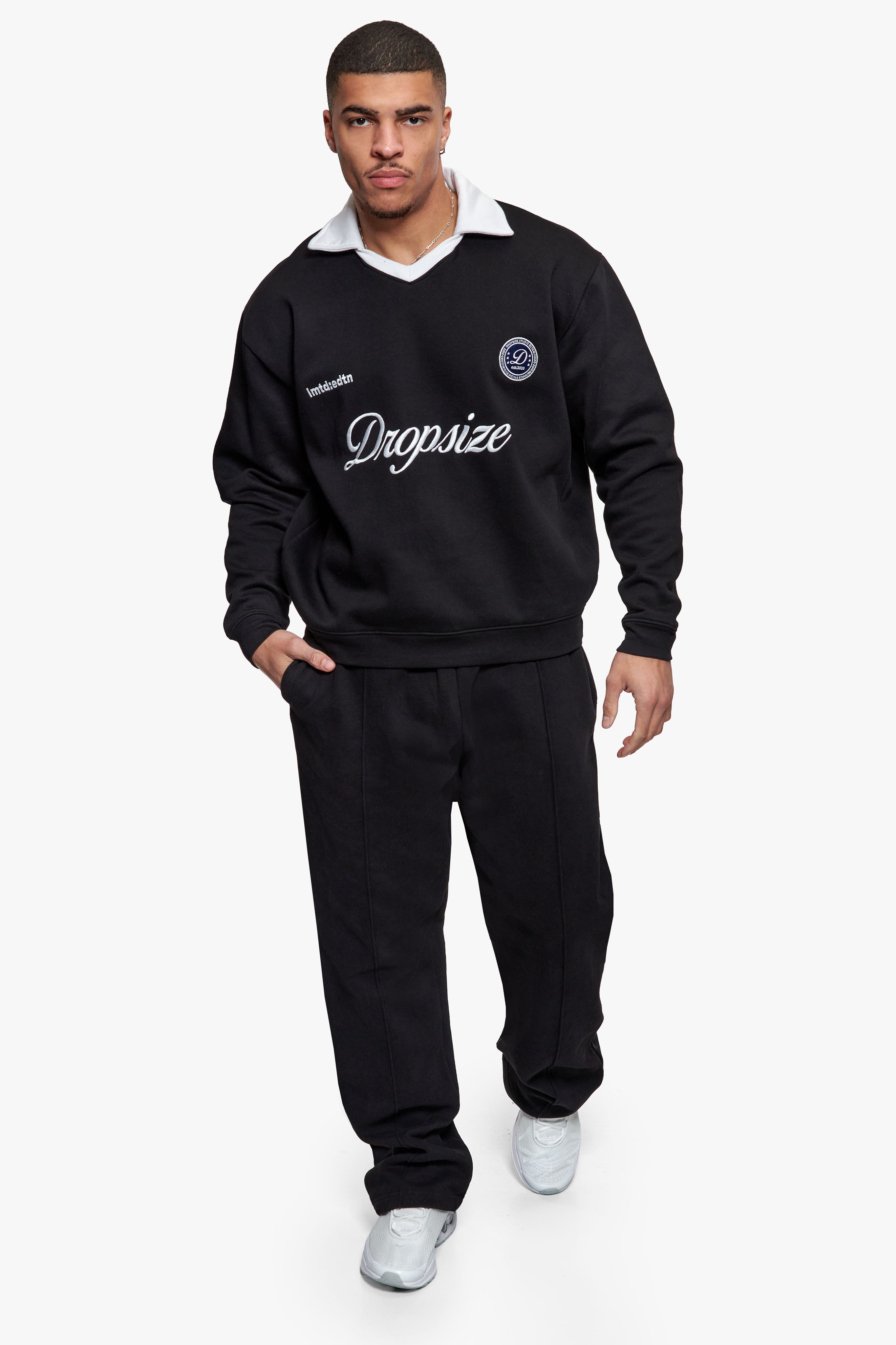 URBAN PINTUCK OPEN LEG JOGGER BLACK