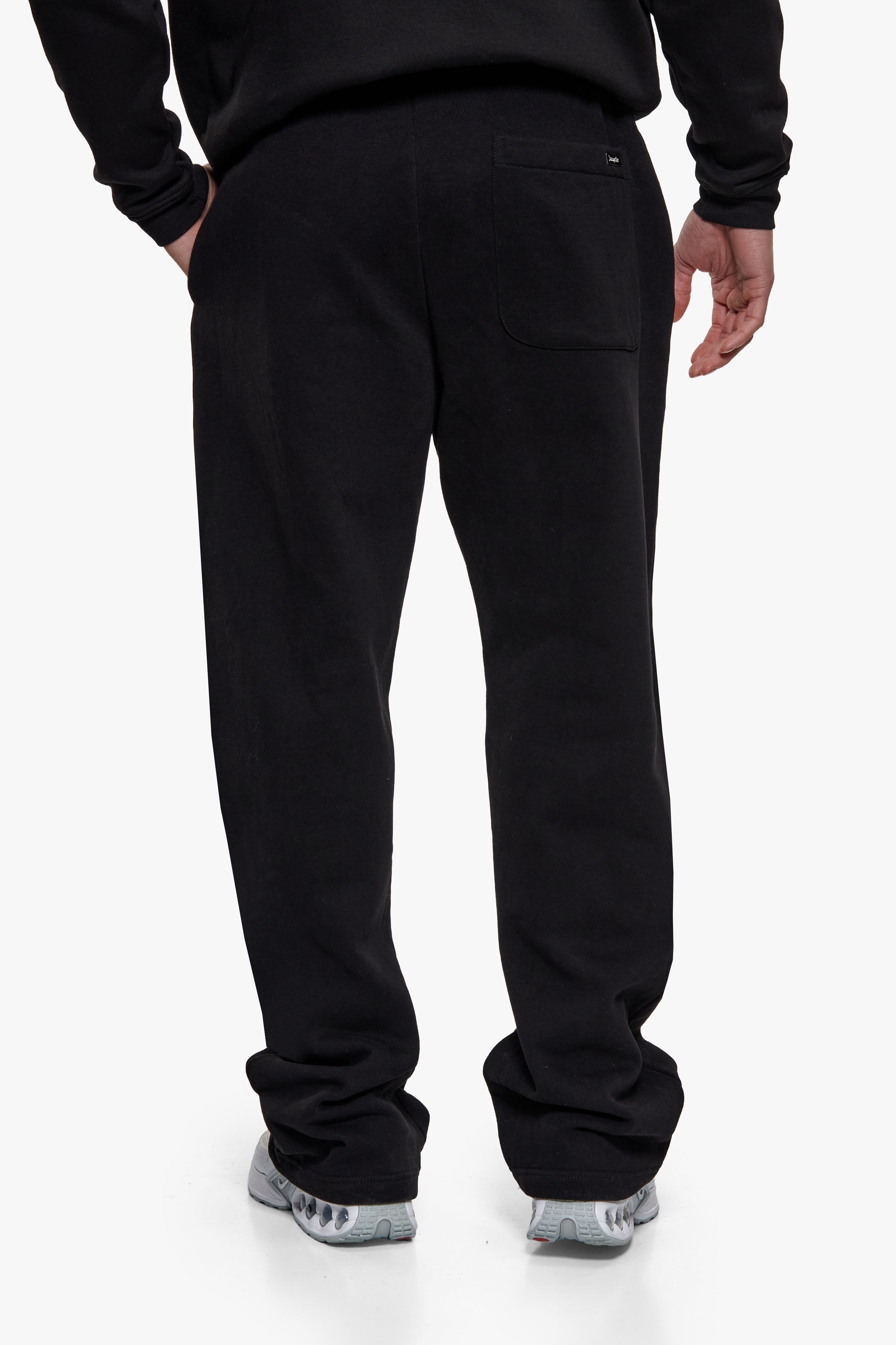 URBAN PINTUCK OPEN LEG JOGGER BLACK