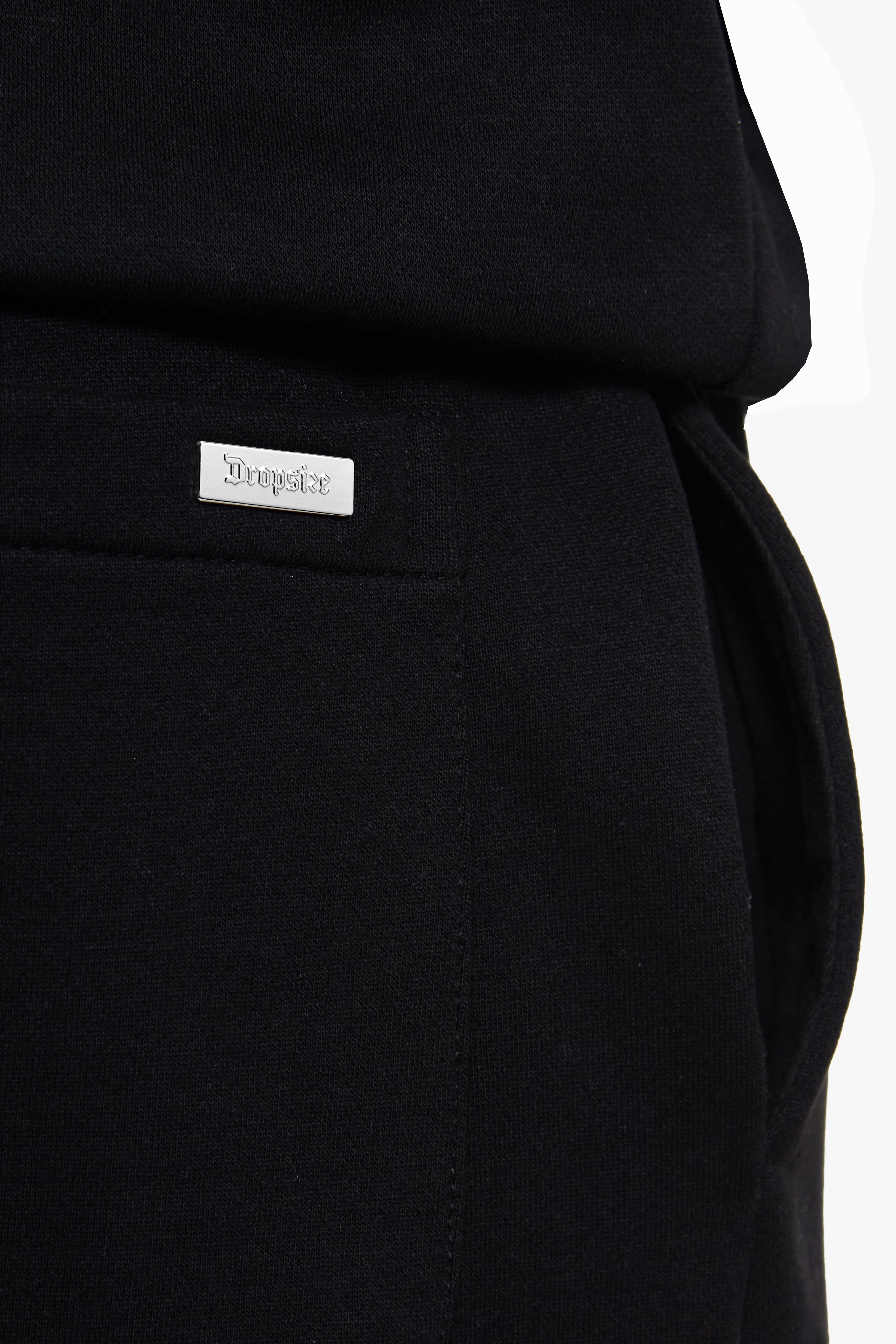 URBAN PINTUCK OPEN LEG JOGGER BLACK