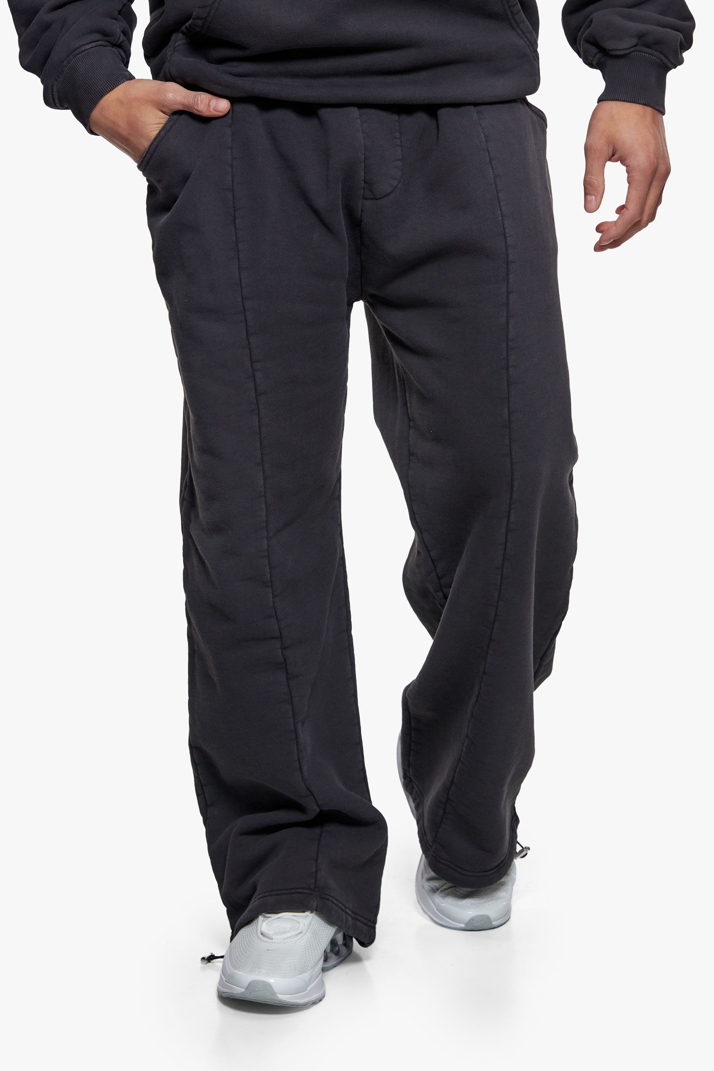 OPEN LEG HYPE JOGGER ACID WASHED BLACK