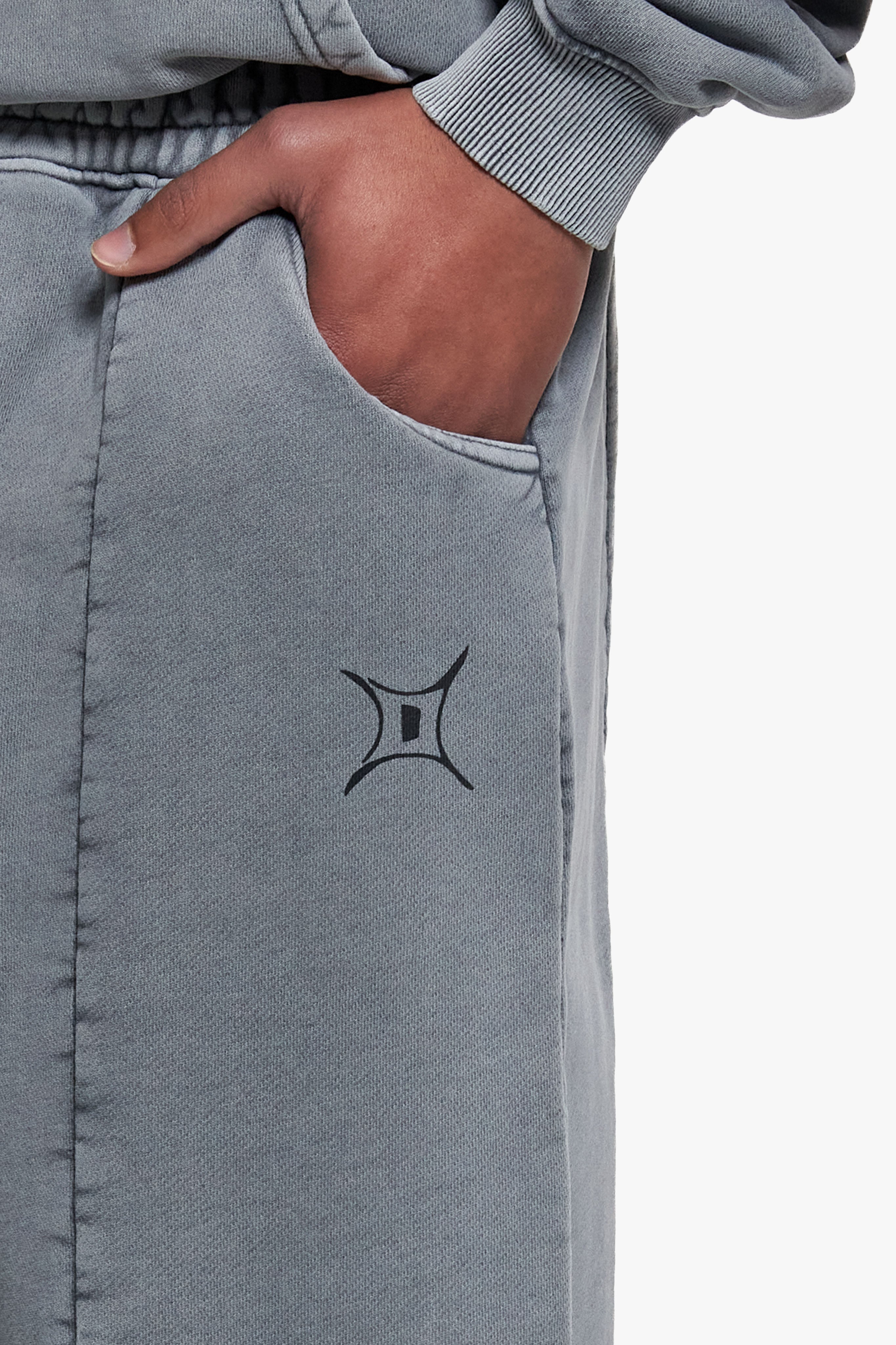 HYPE OPEN LEG JOGGER WASHED GREY