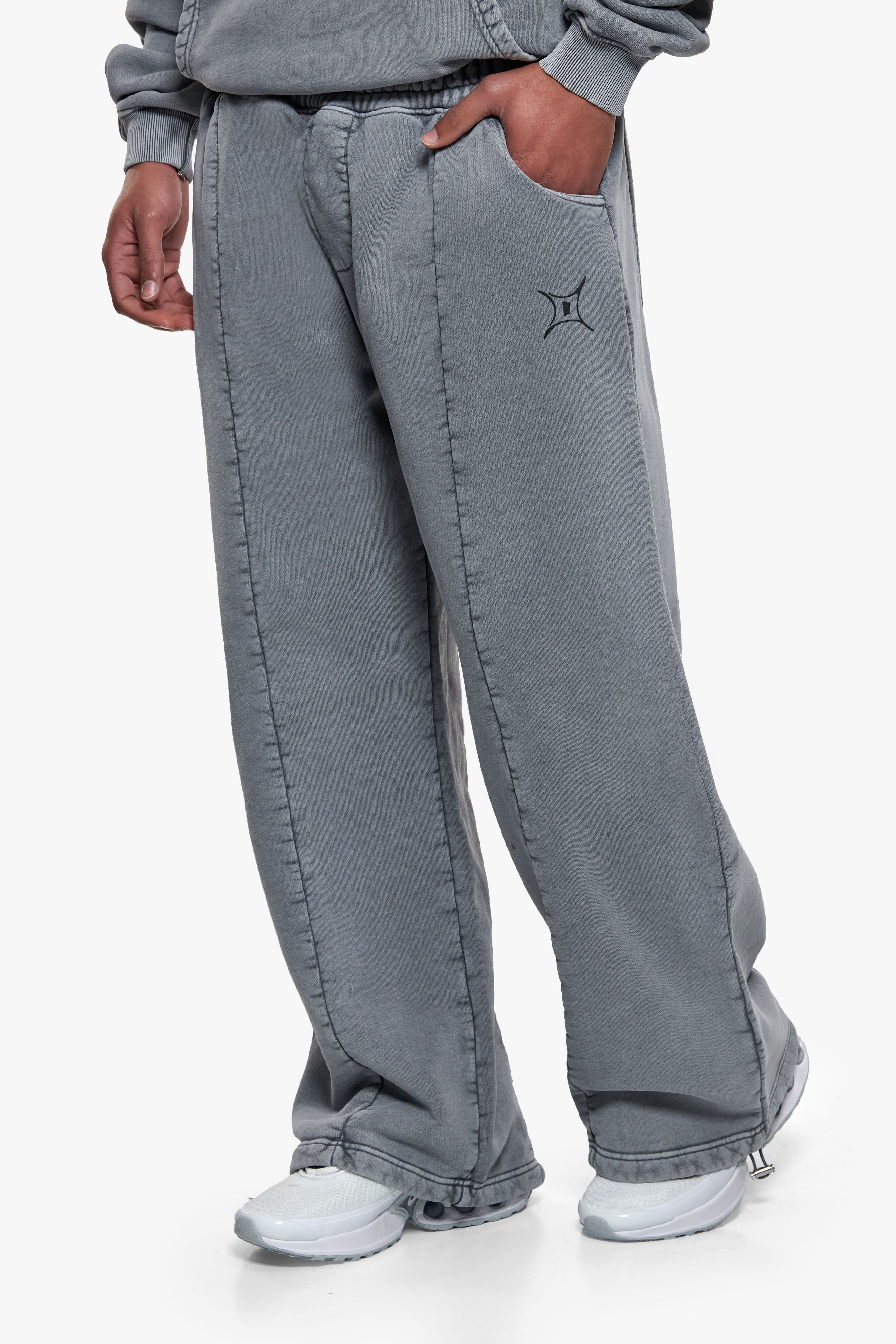 HYPE OPEN LEG JOGGER WASHED GREY