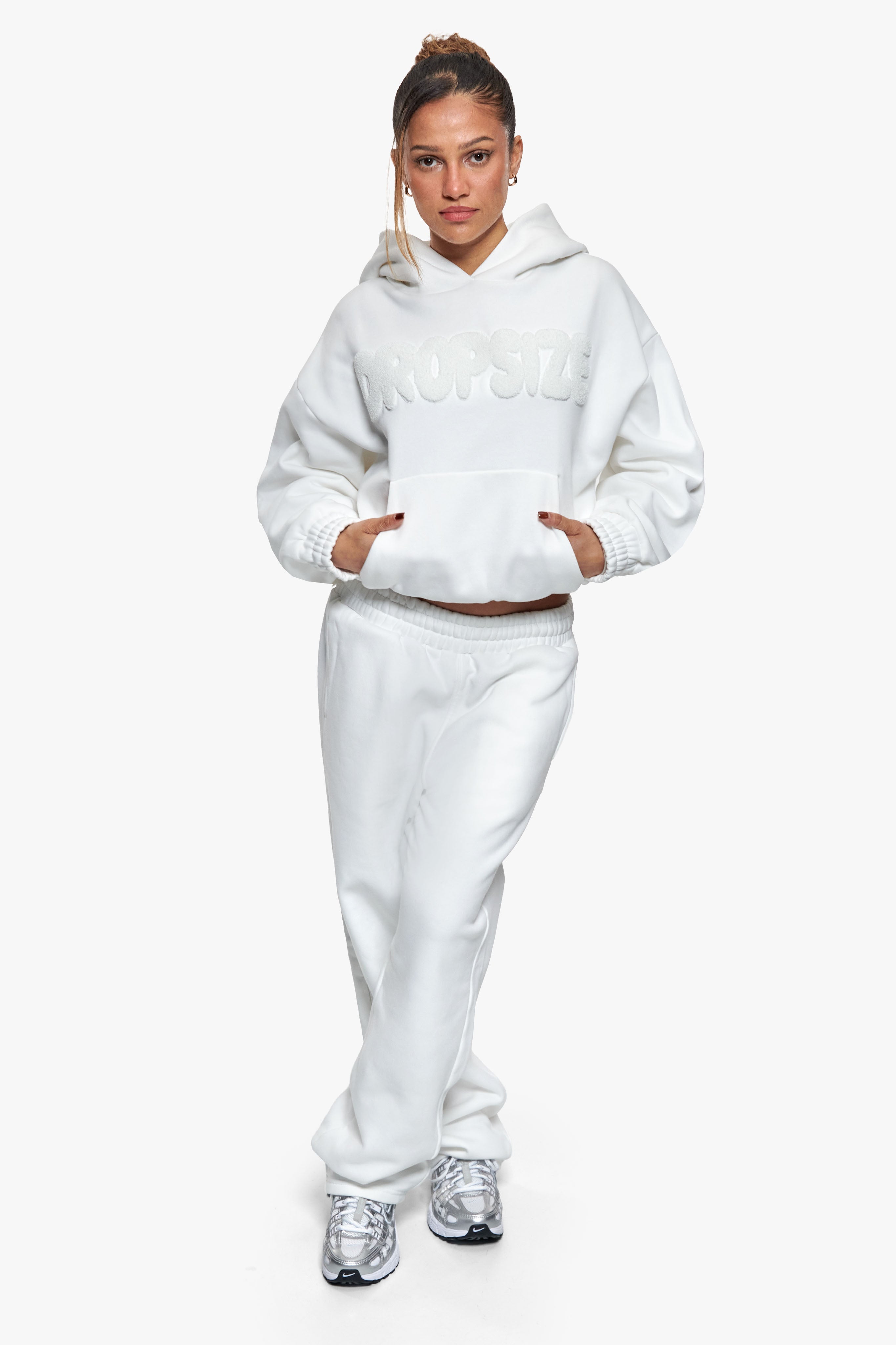 FROTTEE PATCH WOMEN BOMBER HOODIE CREAM WHITE