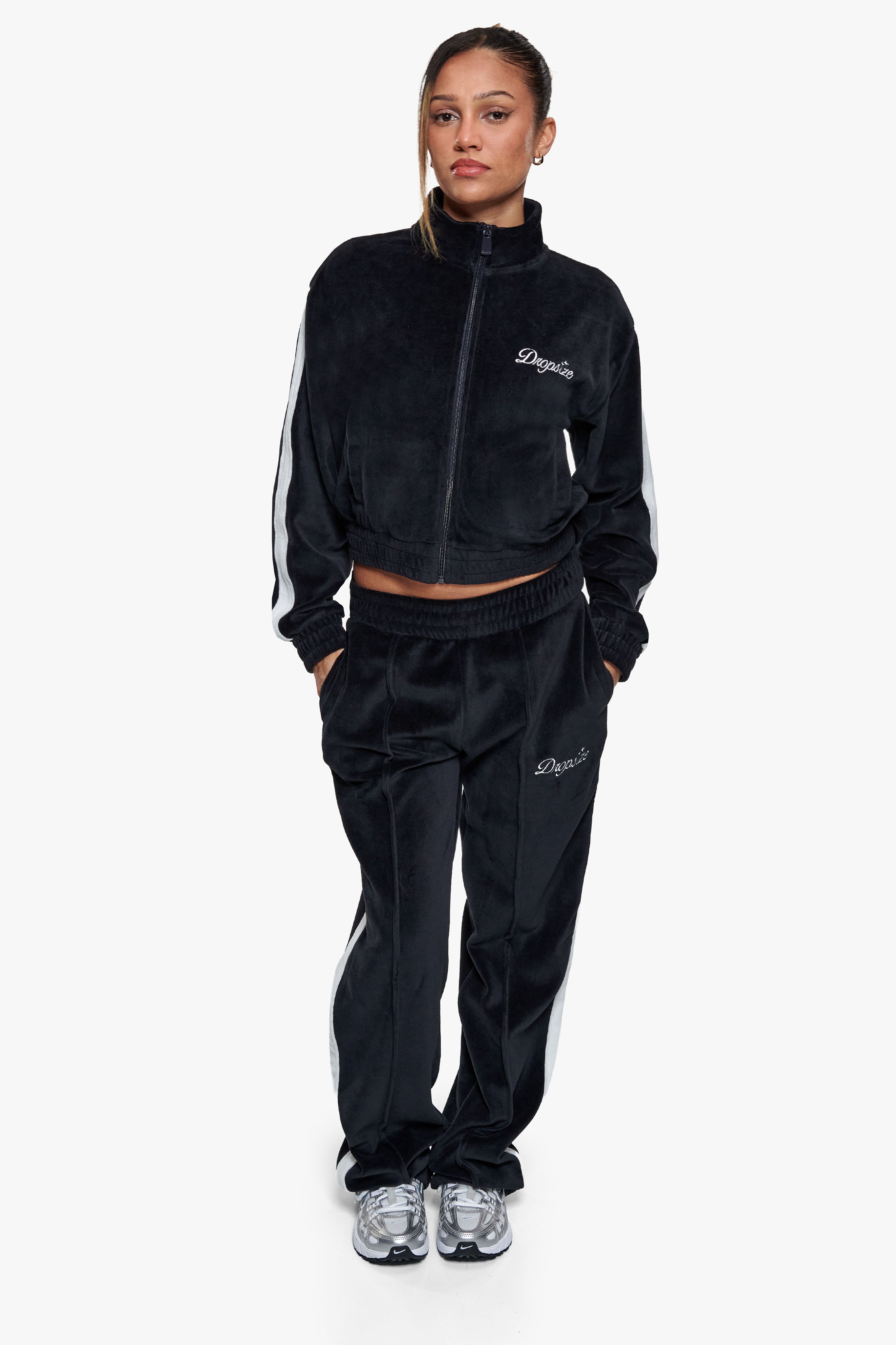 WOMEN VELVET ZIP JACKET BLACK