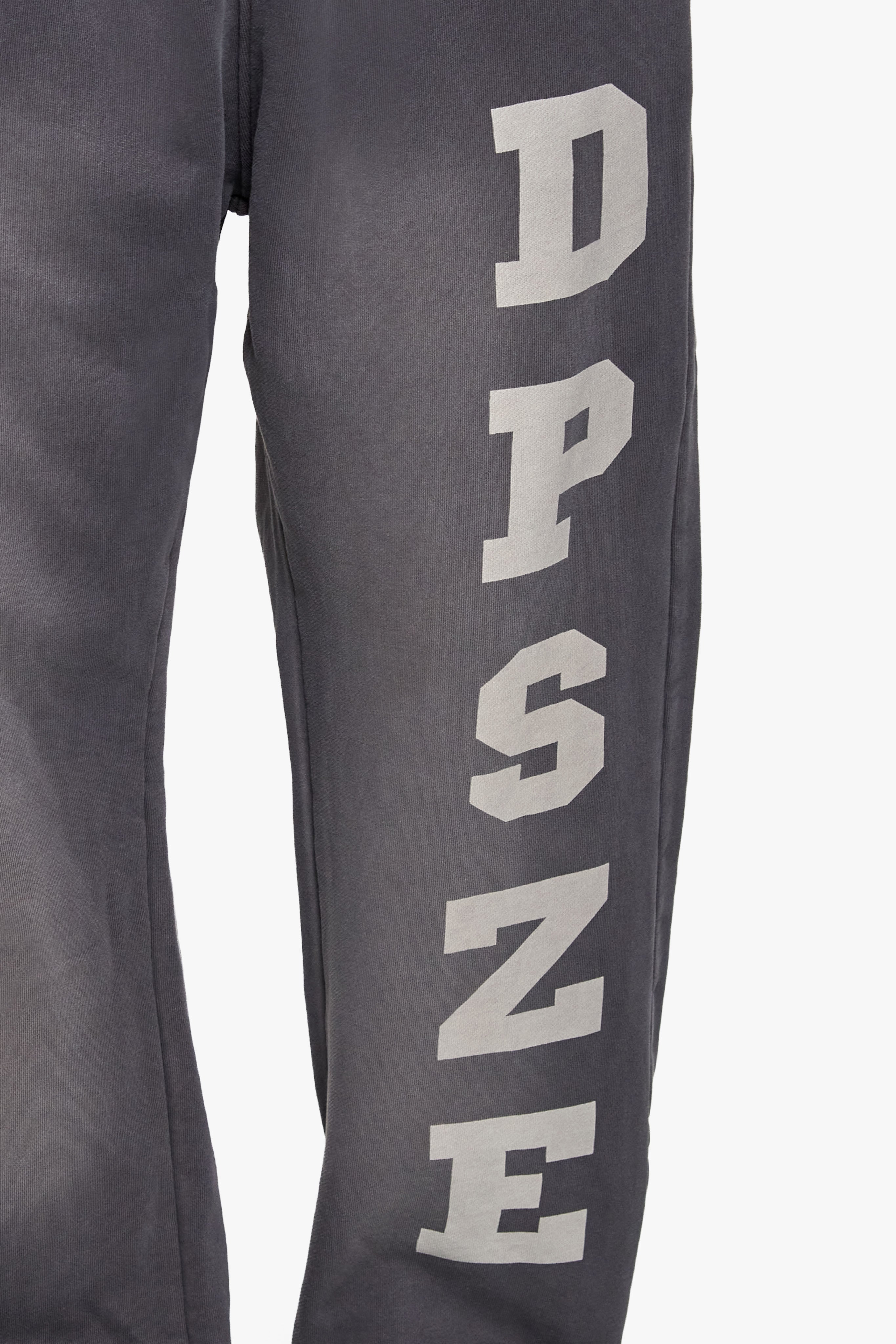 DPSZE SPRAY WASHED OPEN LEG JOGGER ACID WASHED GREY
