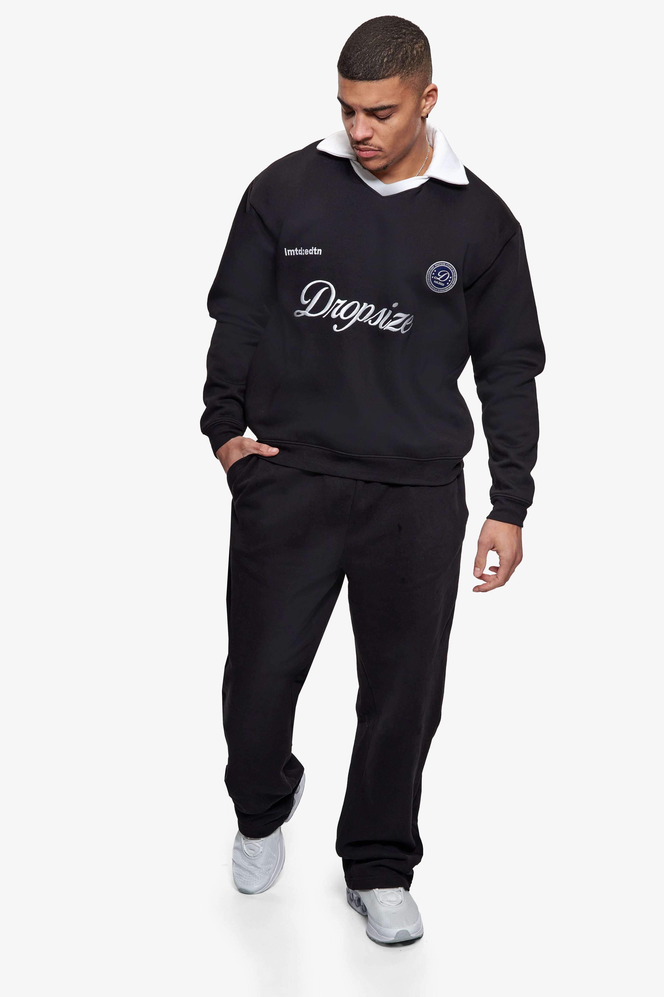 SLEEK OPEN LEG JOGGER BLACK