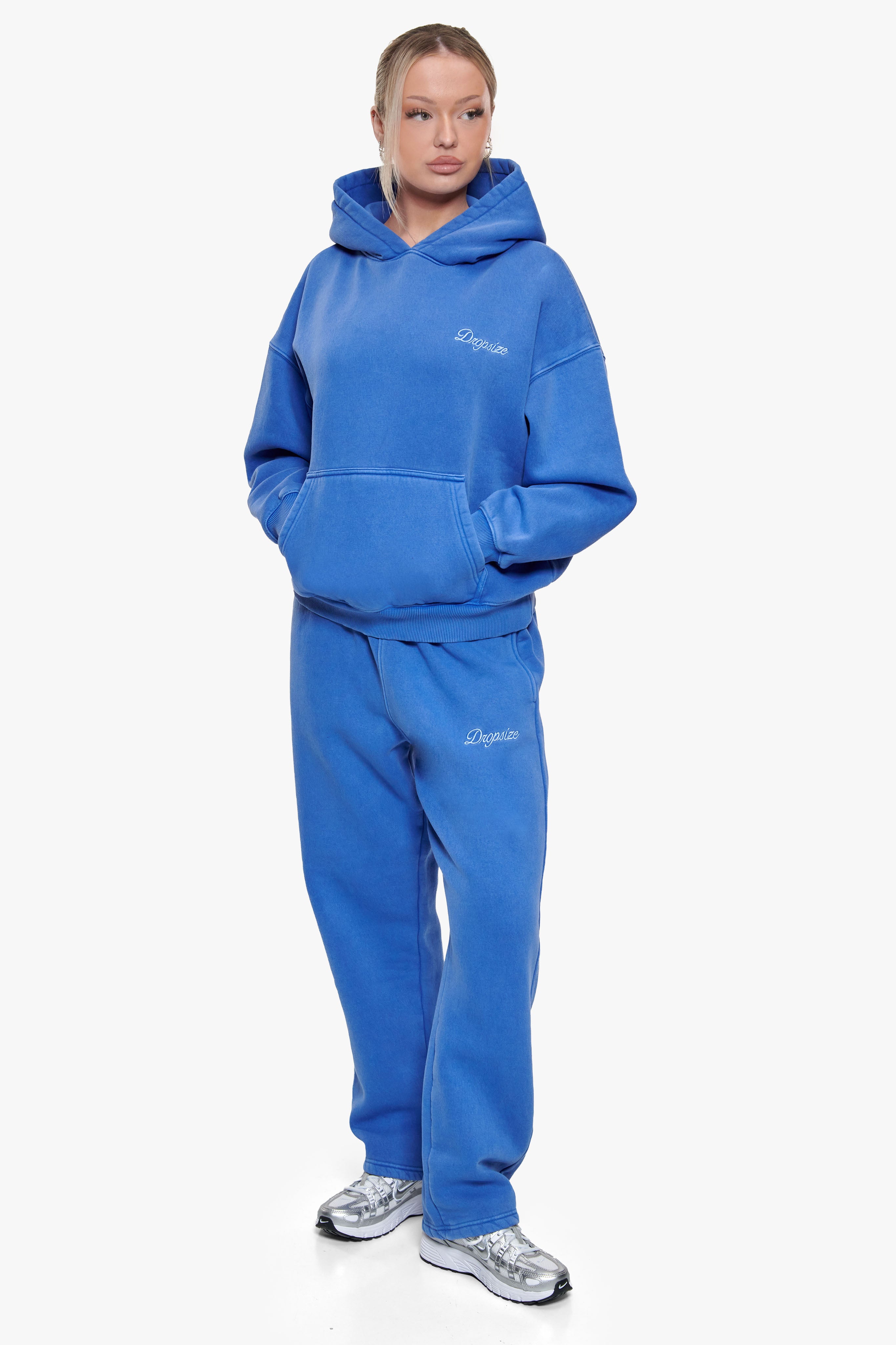 WOMEN CONTRAST EMBO HOODIE WASHED BLUE