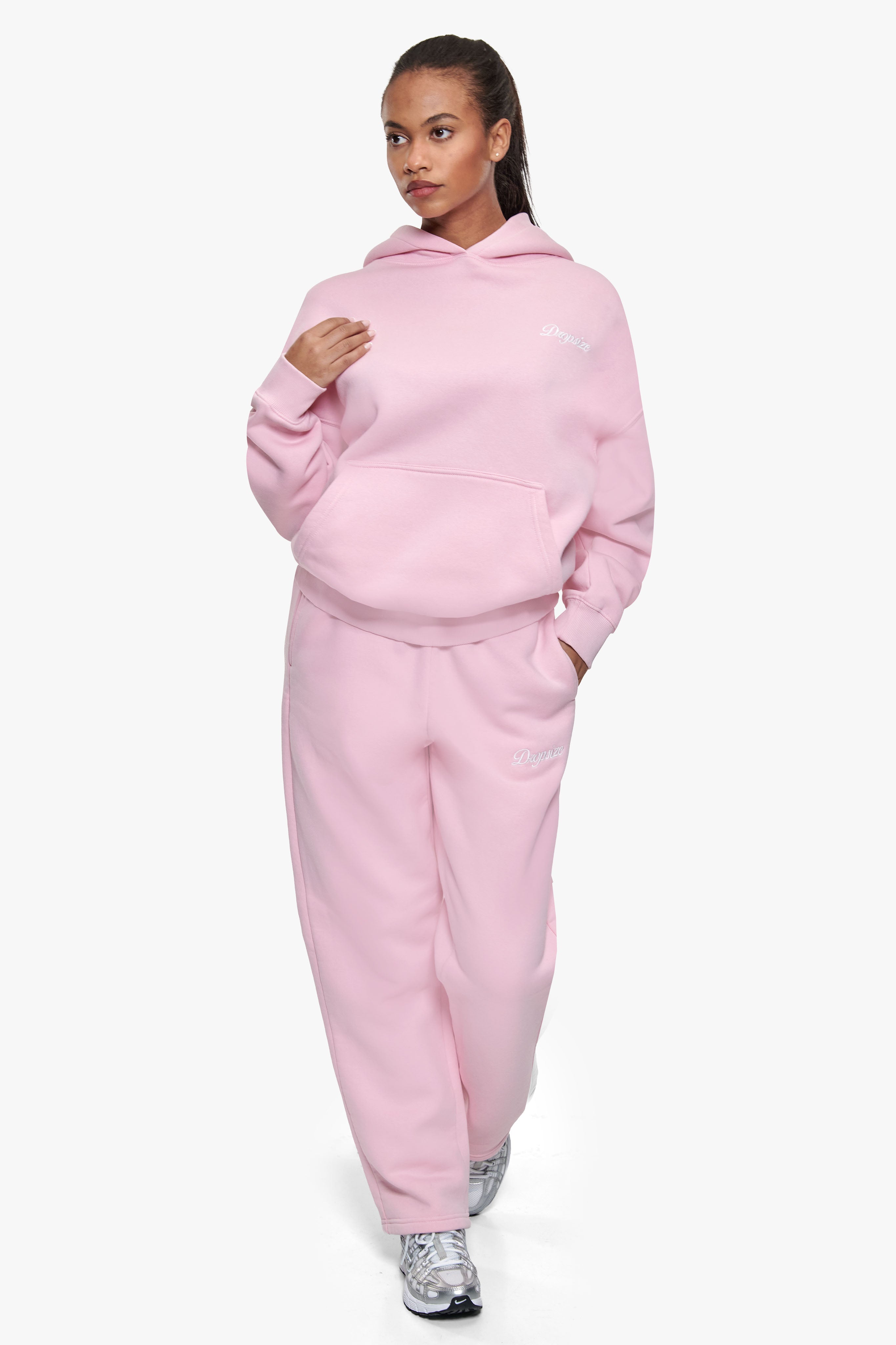 WOMEN CONTRAST EMBO HOODIE LIGHT PINK