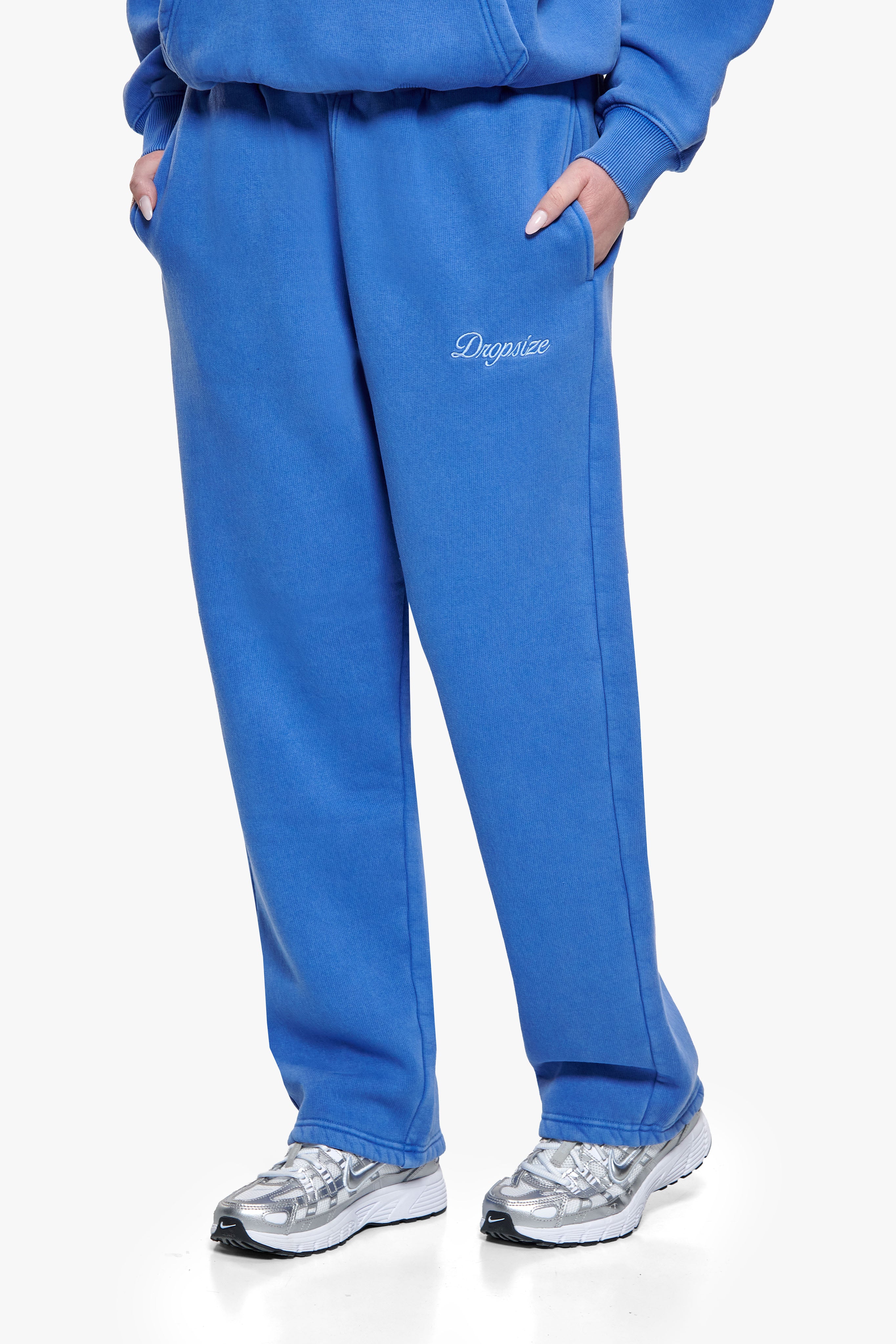 WOMEN CONTRAST OPEN LEG JOGGER WASHED BLUE