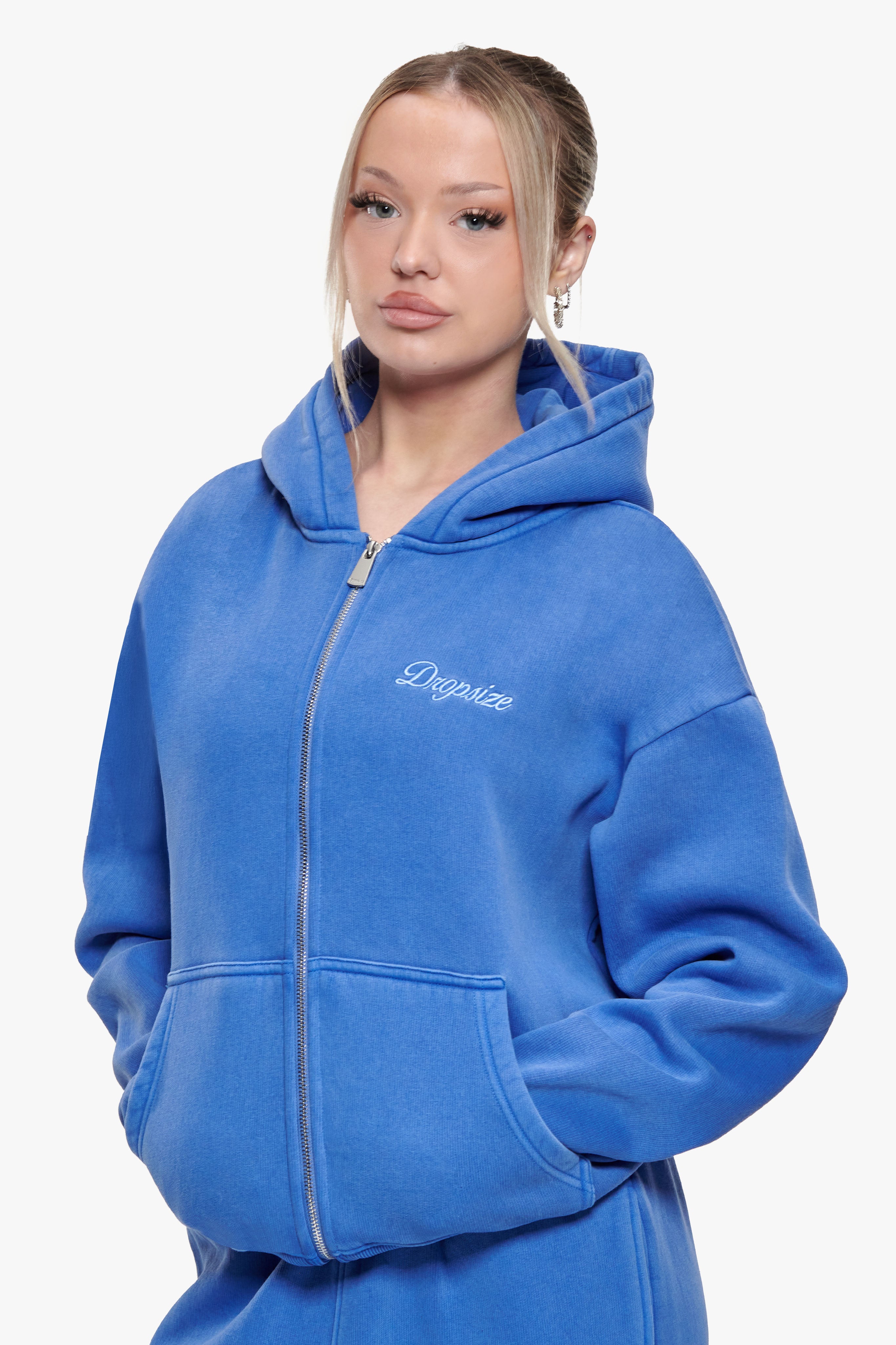 WOMEN CONTRAST EMBO ZIP HOODIE WASHED BLUE