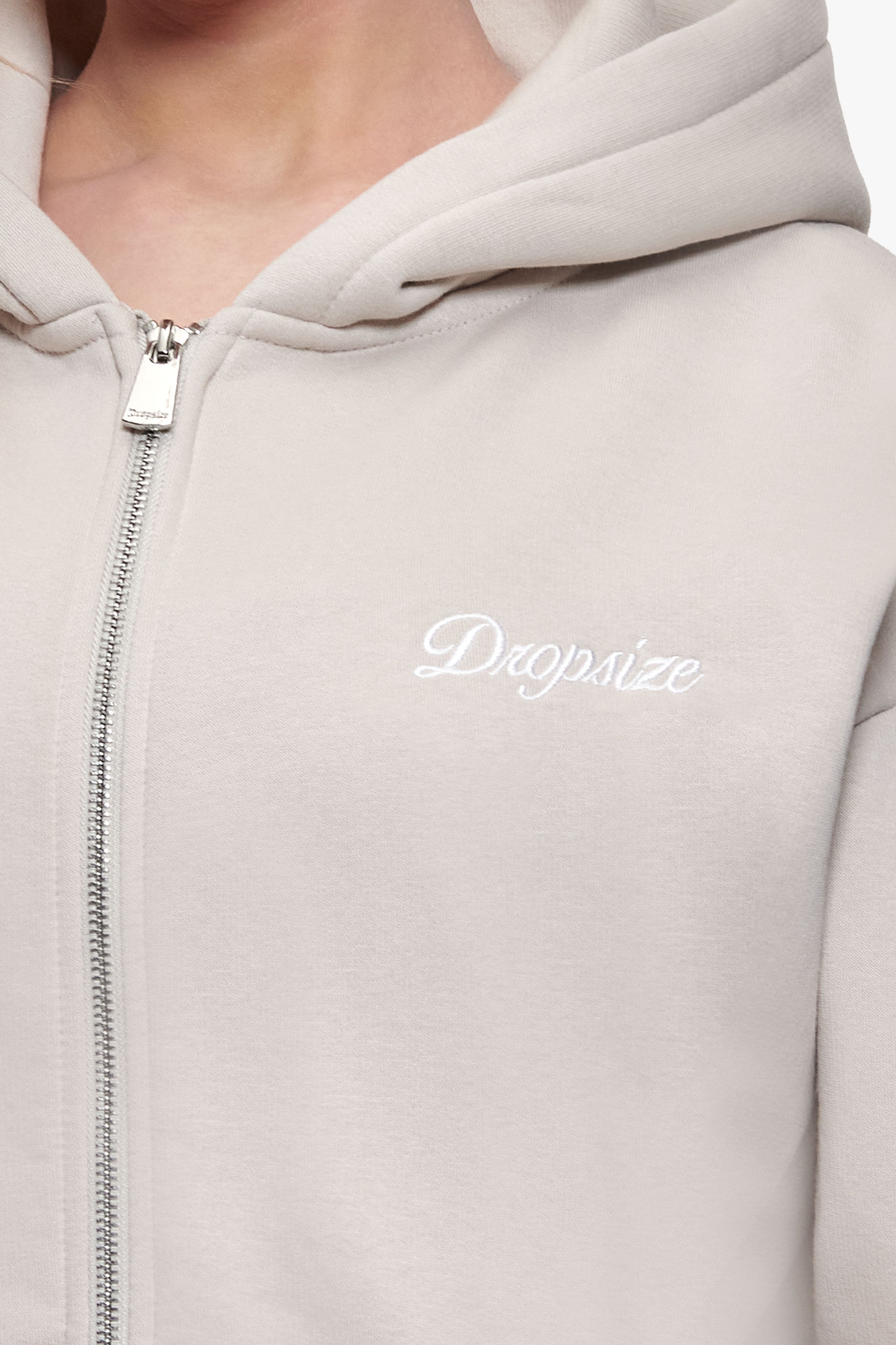 WOMEN CONTRAST EMBO ZIP HOODIE MOONBEAM