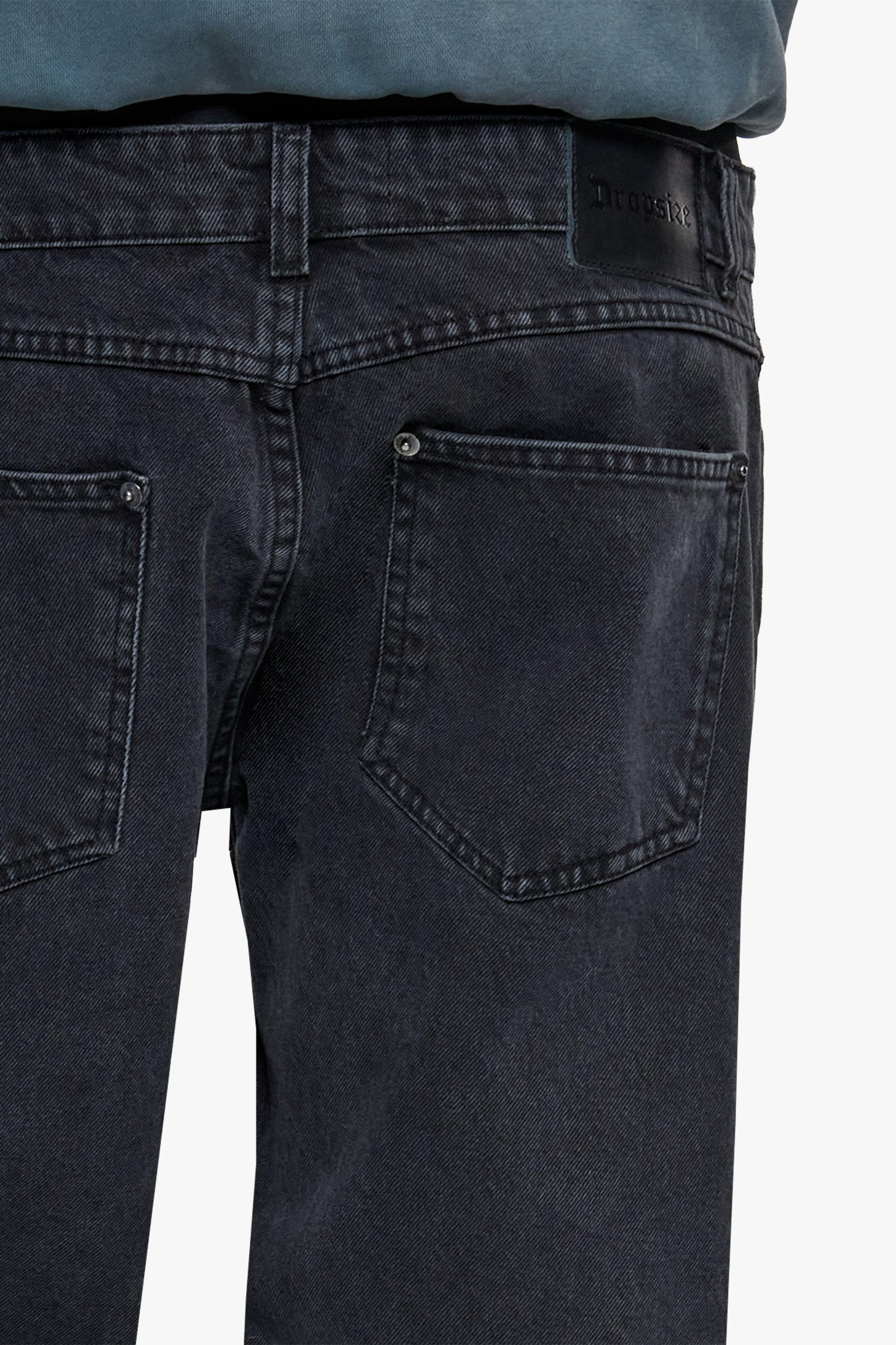 LOOSE FIT WASHED GRAY JEANS