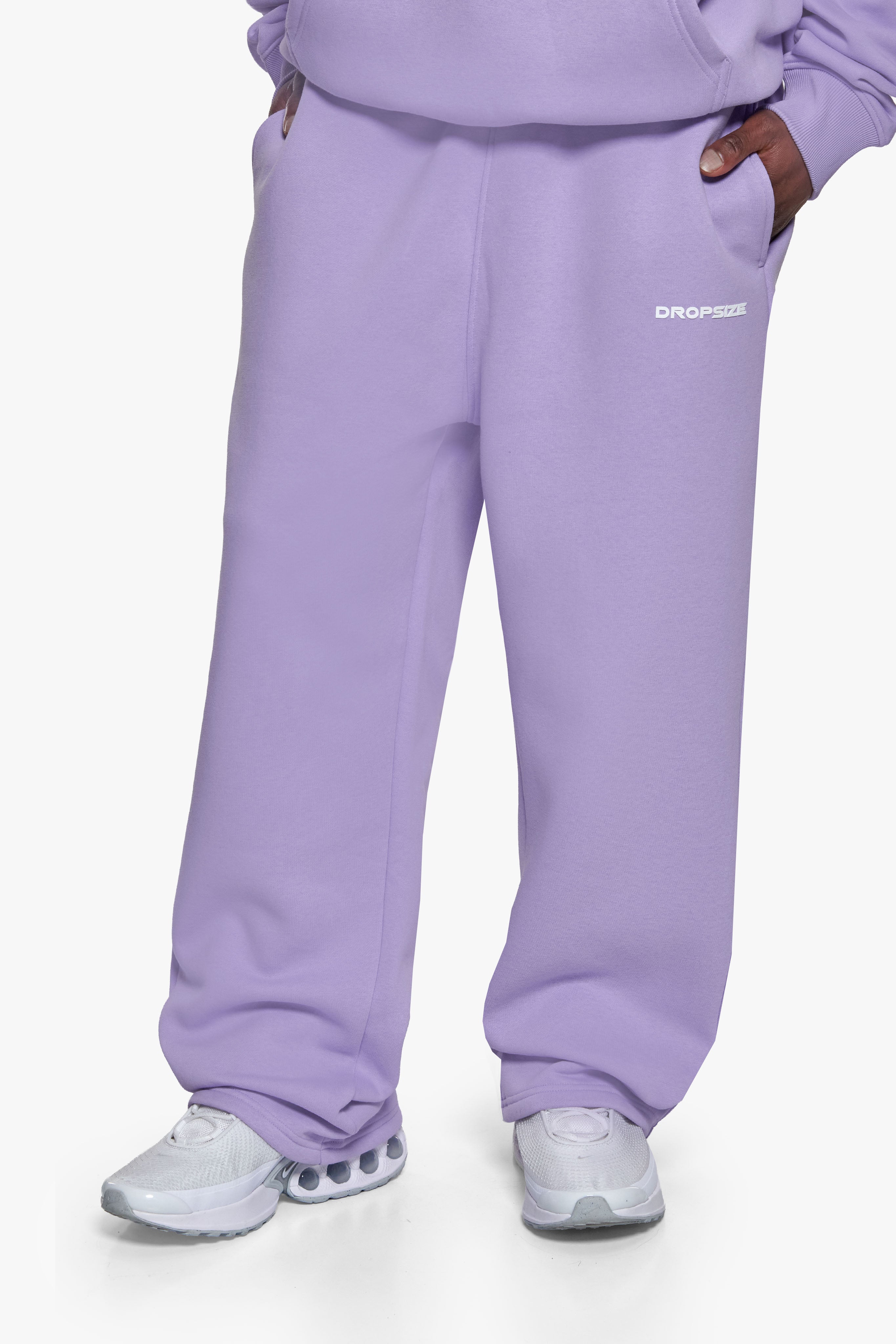 SLEEK LOGO OPEN LEG JOGGER LILAC