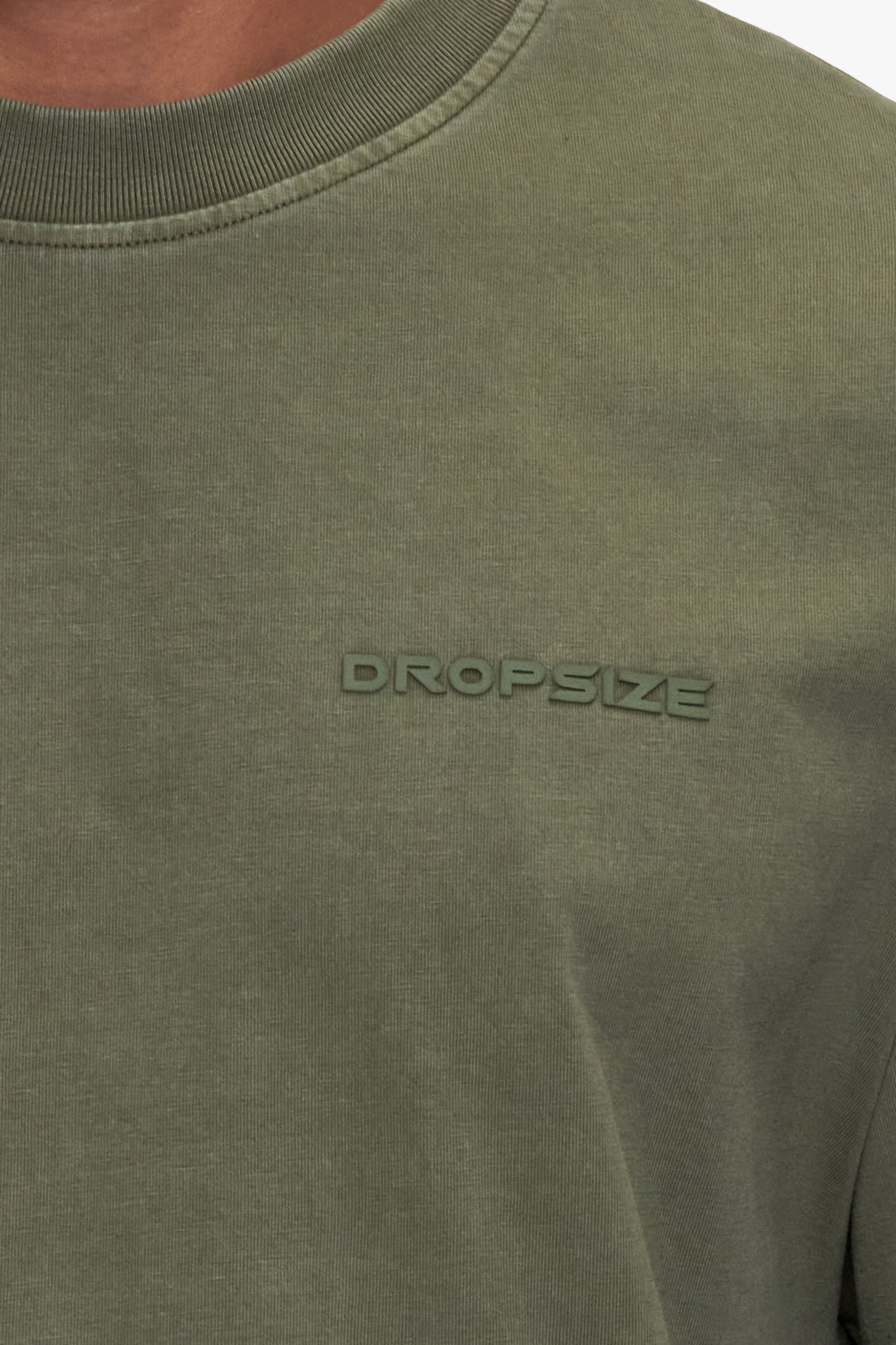 ESSENTIAL LOGO T-SHIRT WASHED OLIVE