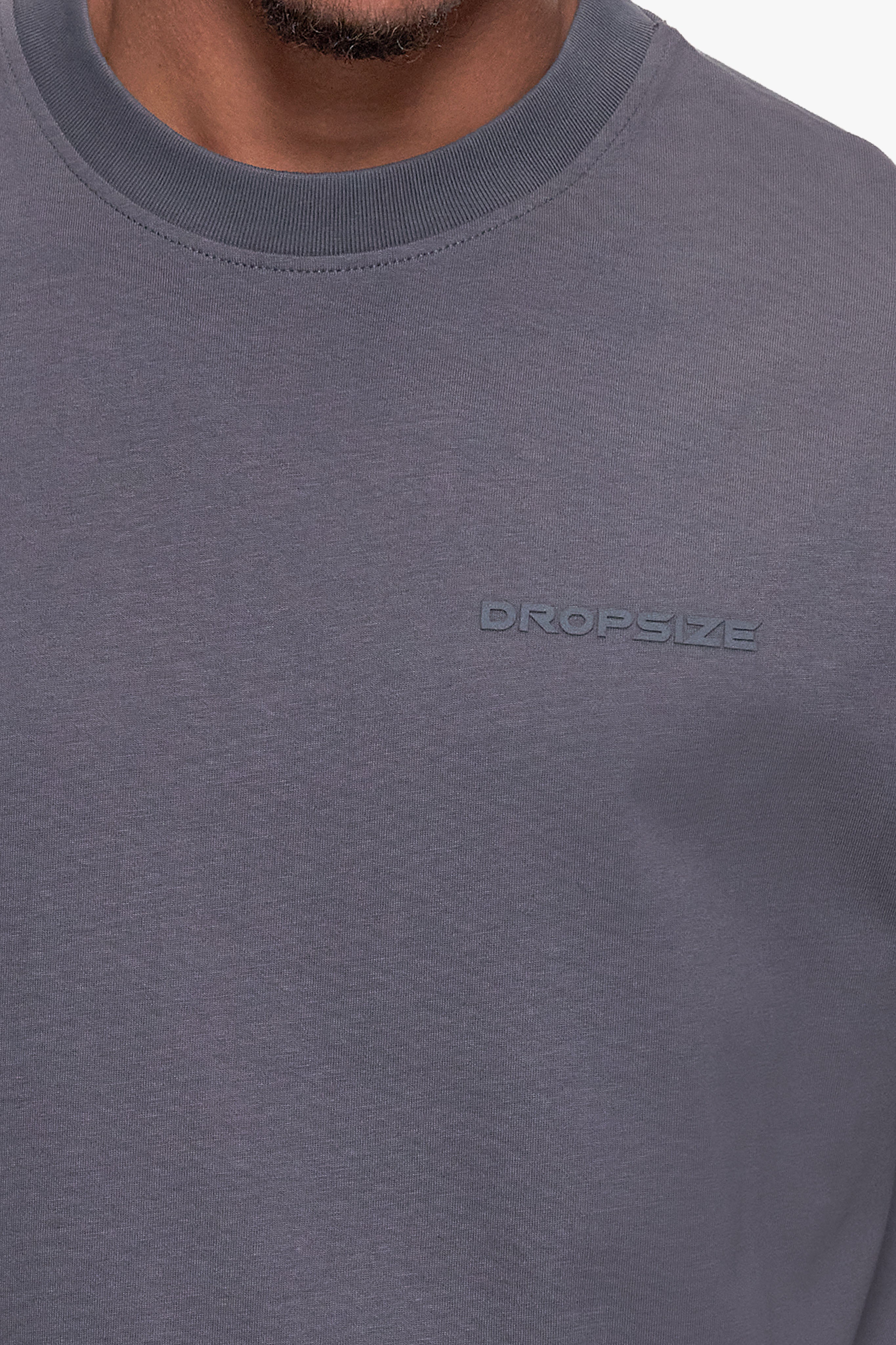 ESSENTIAL LOGO T-SHIRT STEEL GREY