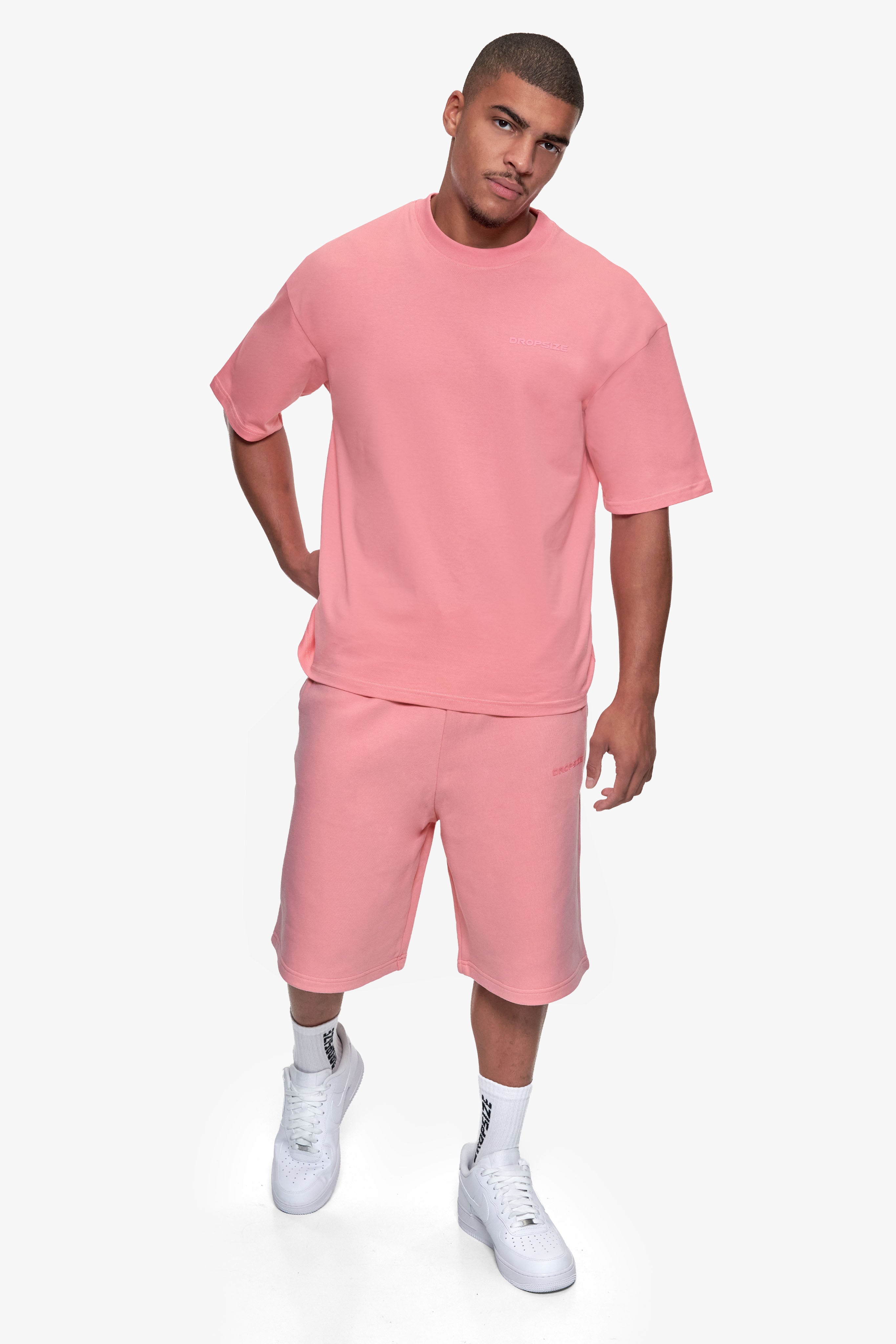 ESSENTIAL LOGO SWEAT SHORTS FLAMINGO PINK