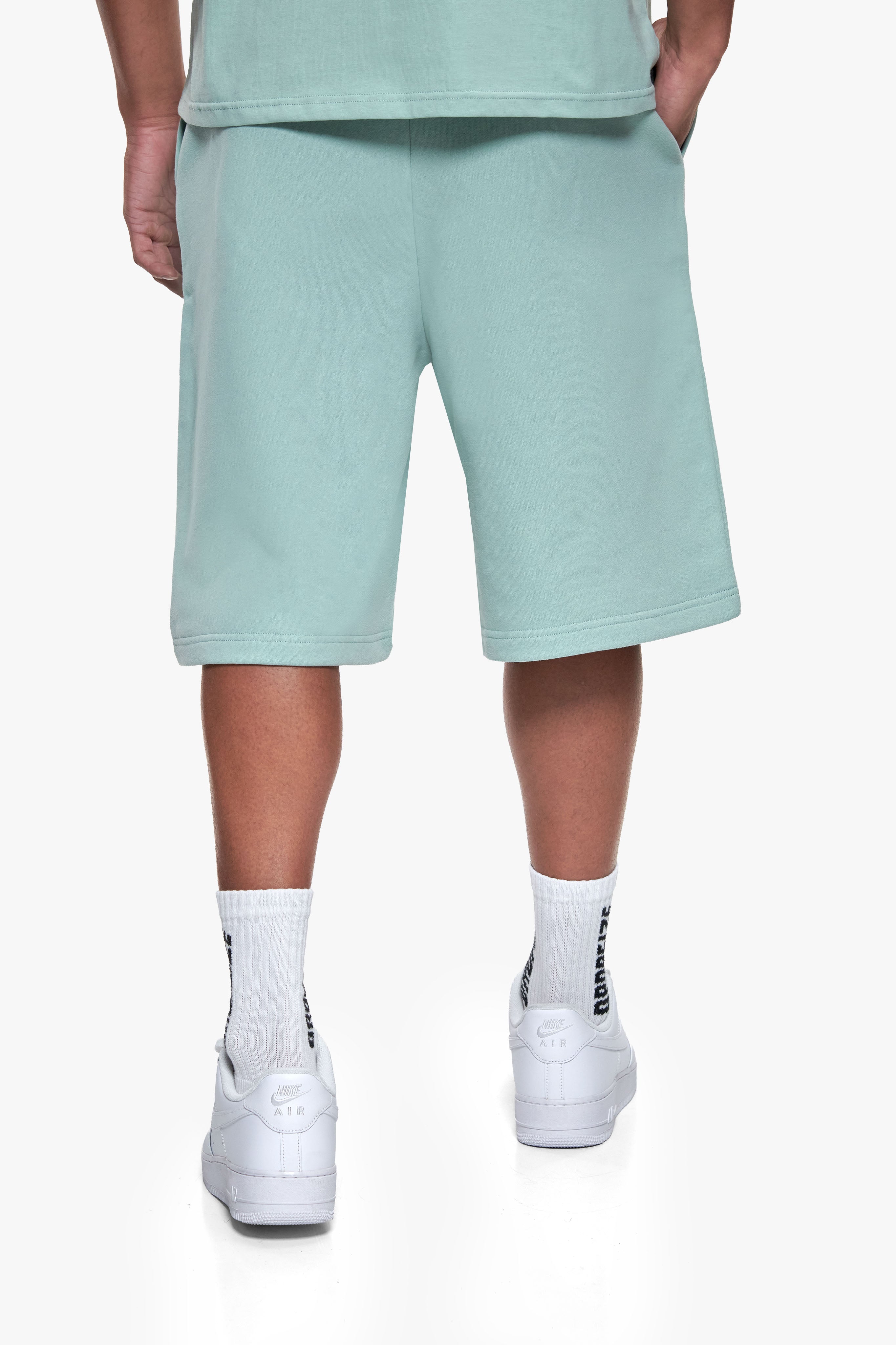 ESSENTIAL LOGO SWEAT SHORTS HARBOR GREY