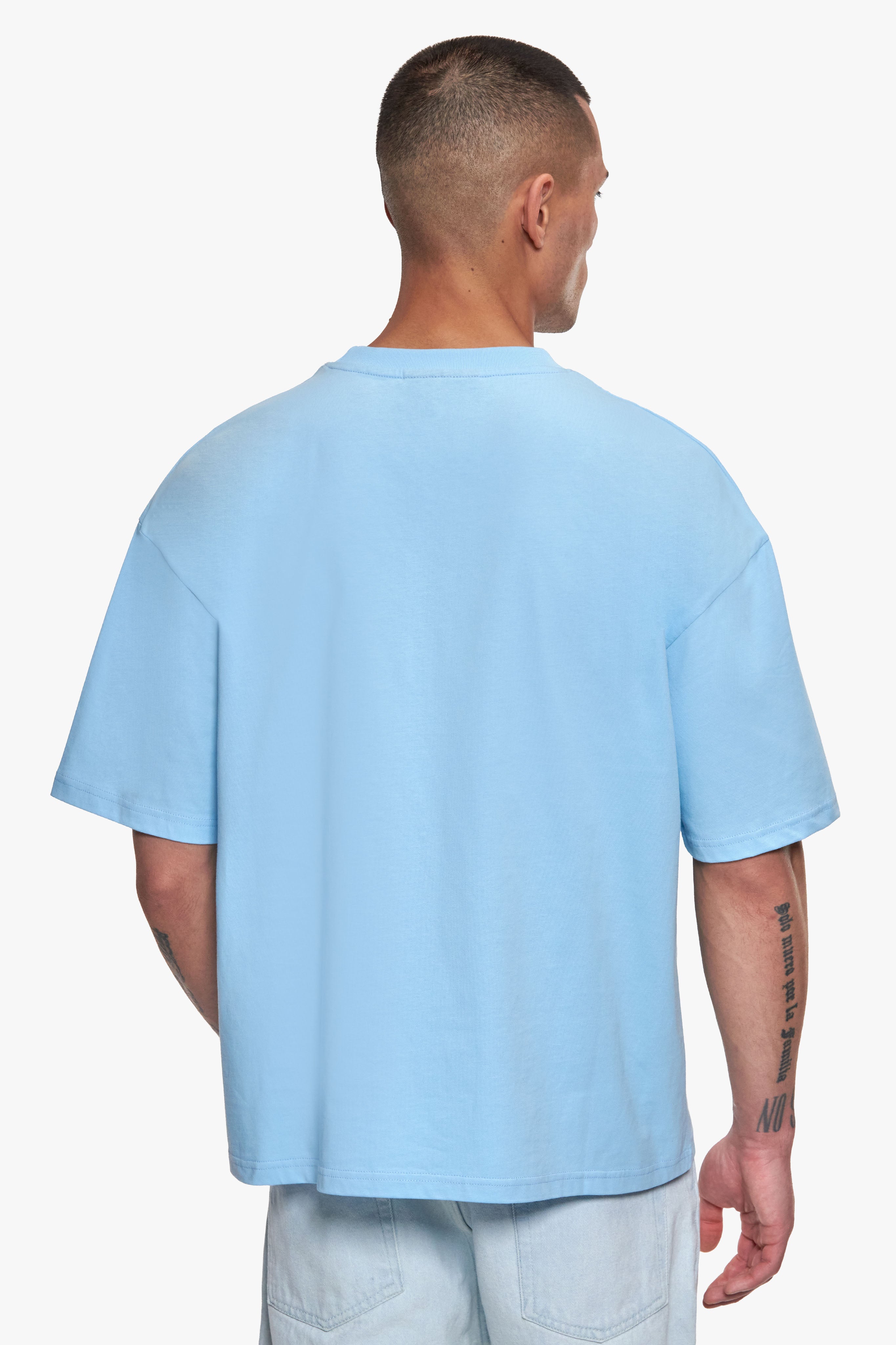 ESSENTIAL LOGO T-SHIRT BABY BLUE