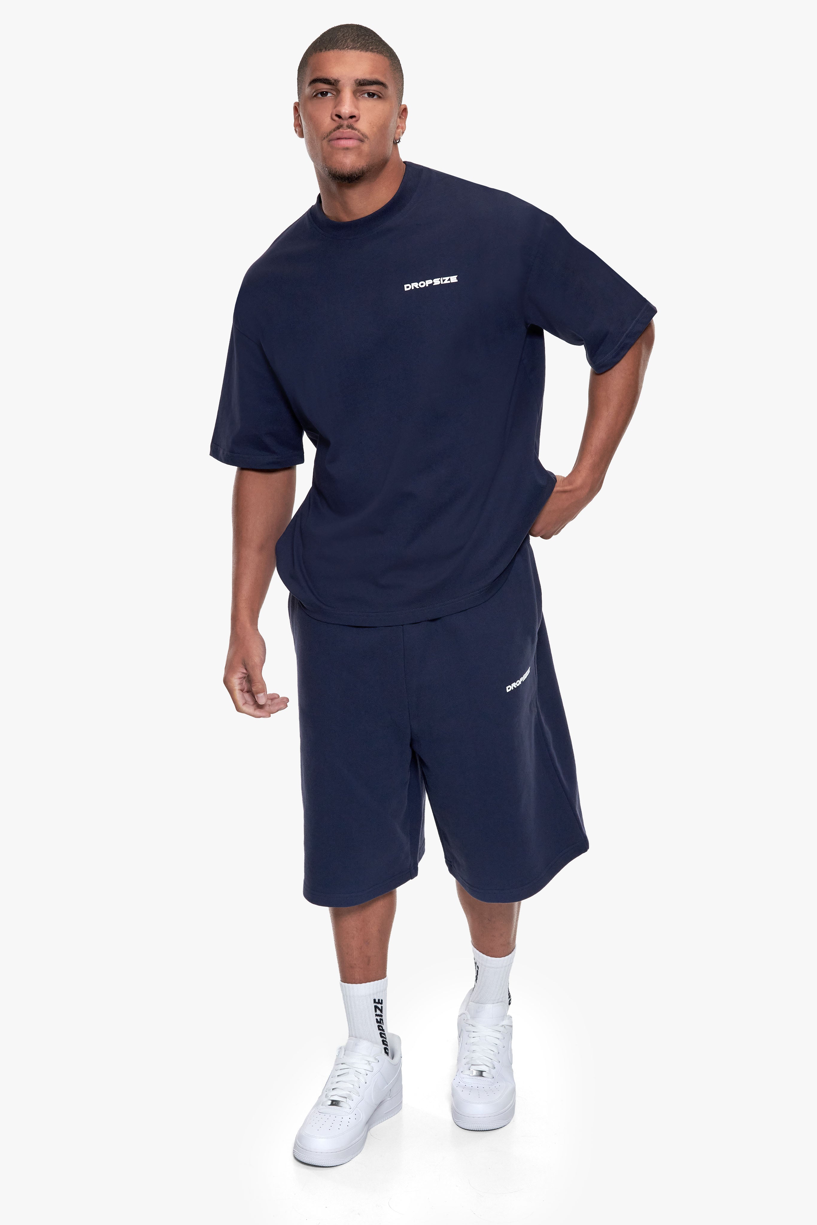 ESSENTIAL LOGO T-SHIRT SPACE BLUE