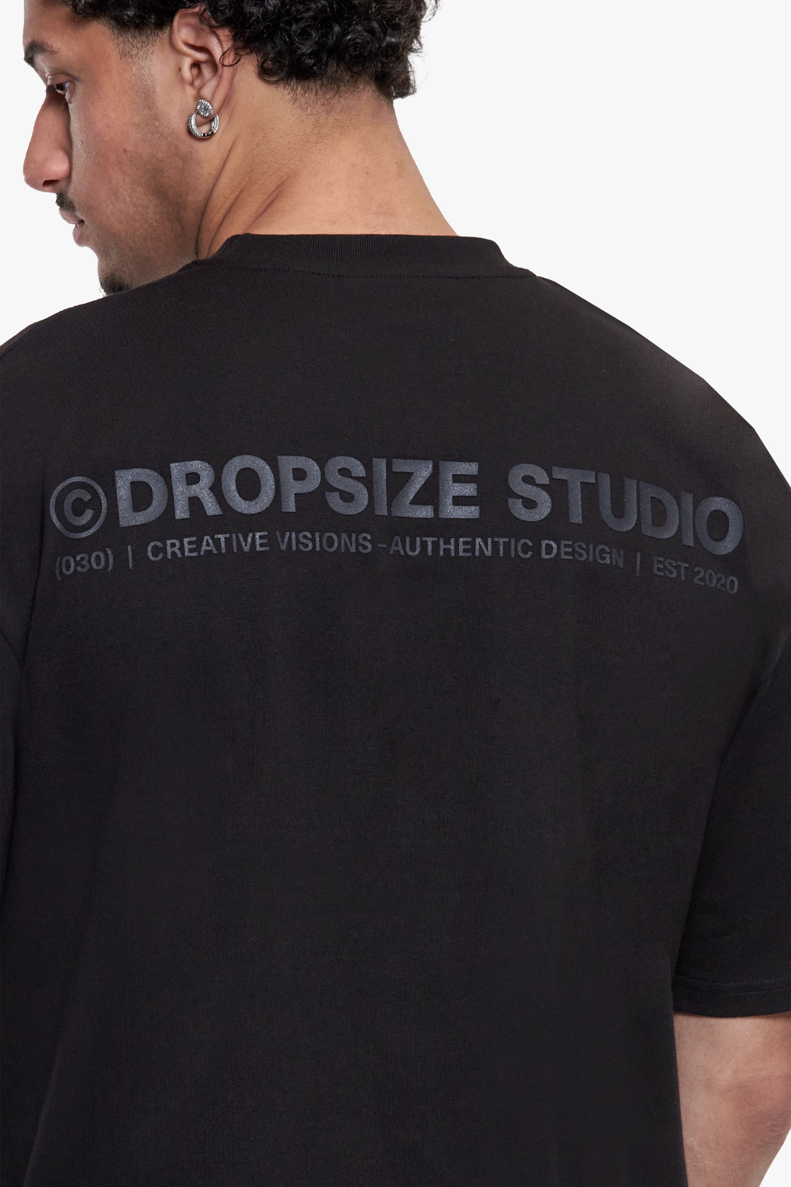STUDIO T-SHIRT BLACK