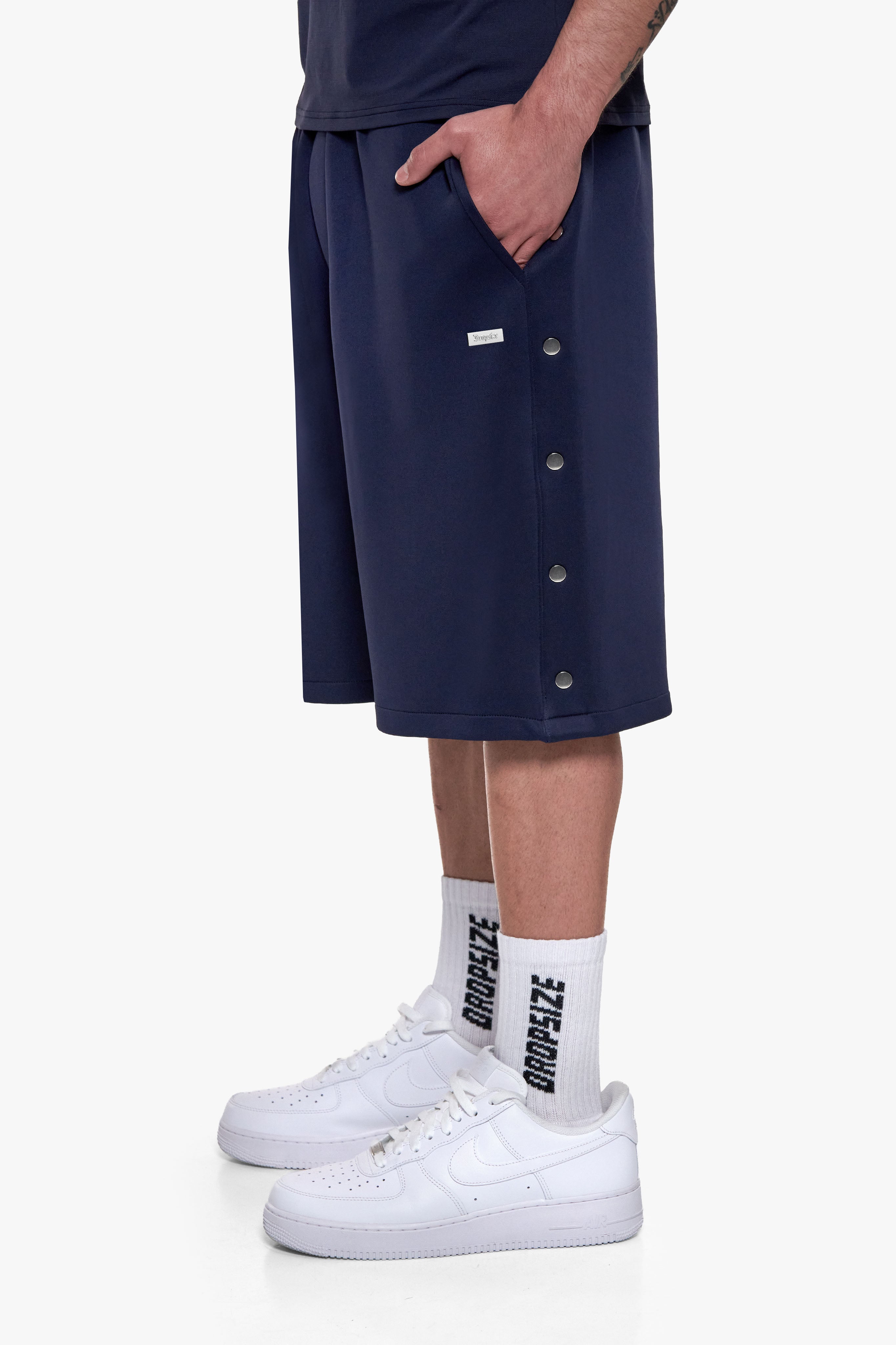 PUSH BUTTON SHORTS SPACE BLUE