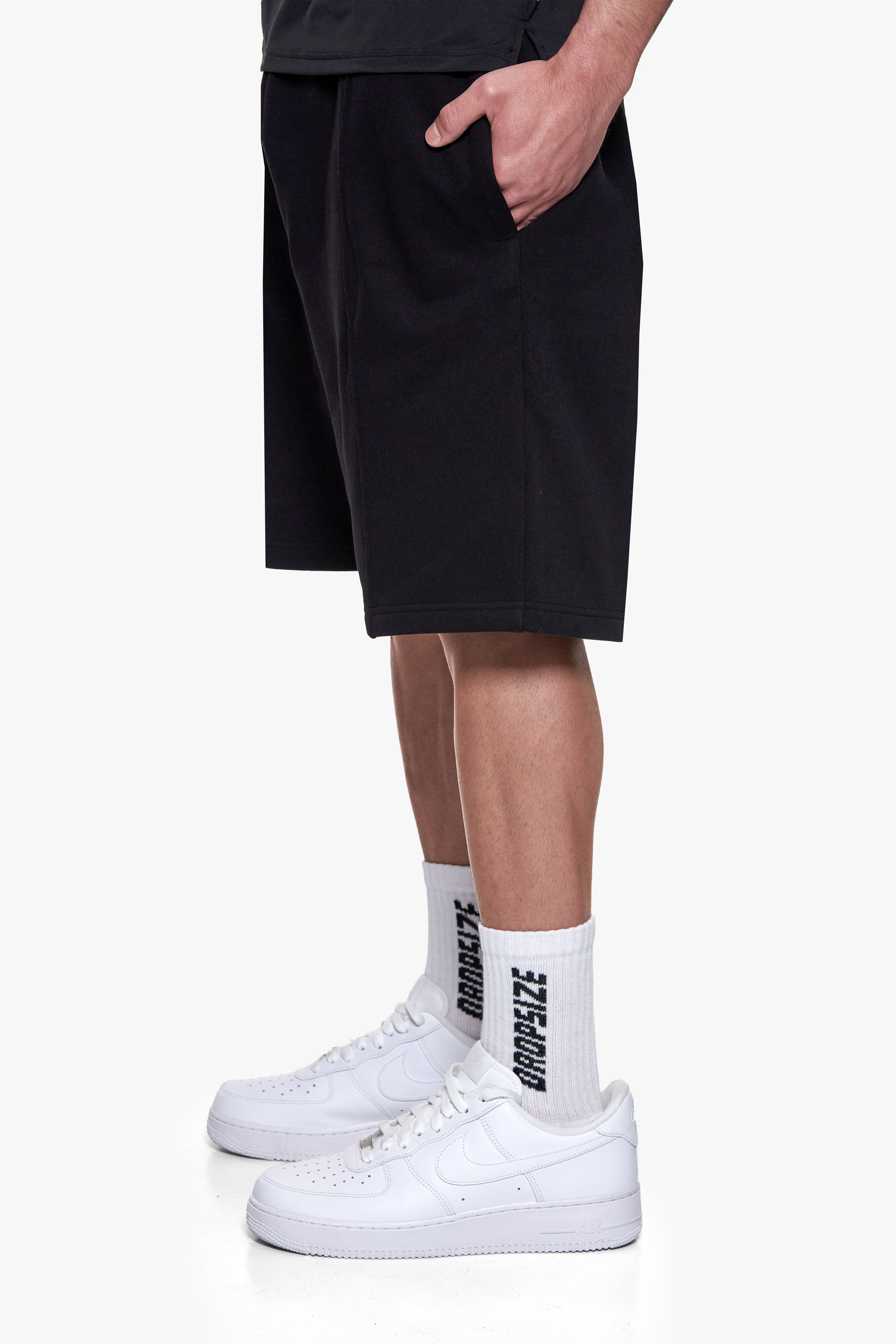 PINTUCK SWEAT SHORTS BLACK