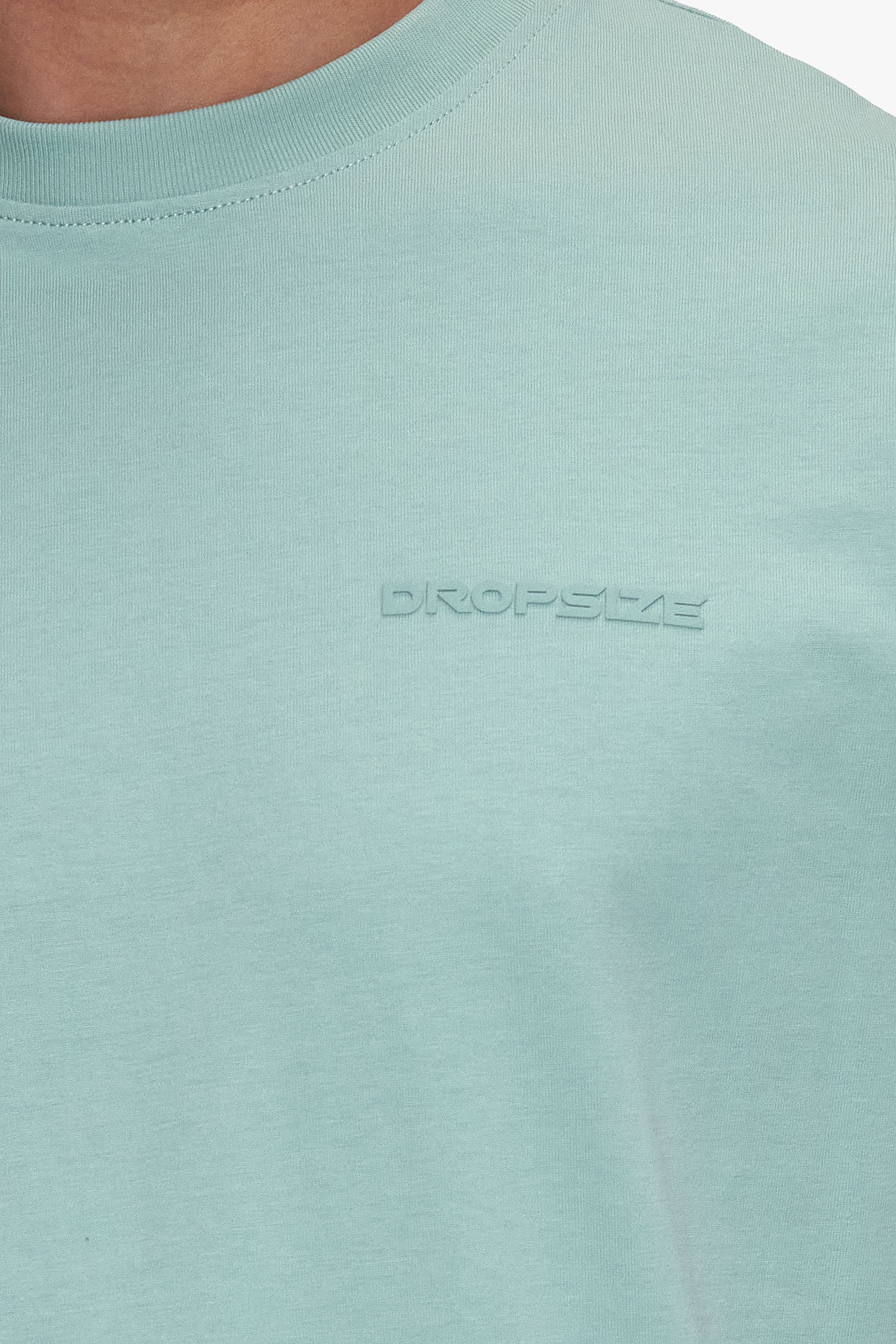 REGULAR FIT ESSENTIAL LOGO T-SHIRT HARBOR GREY