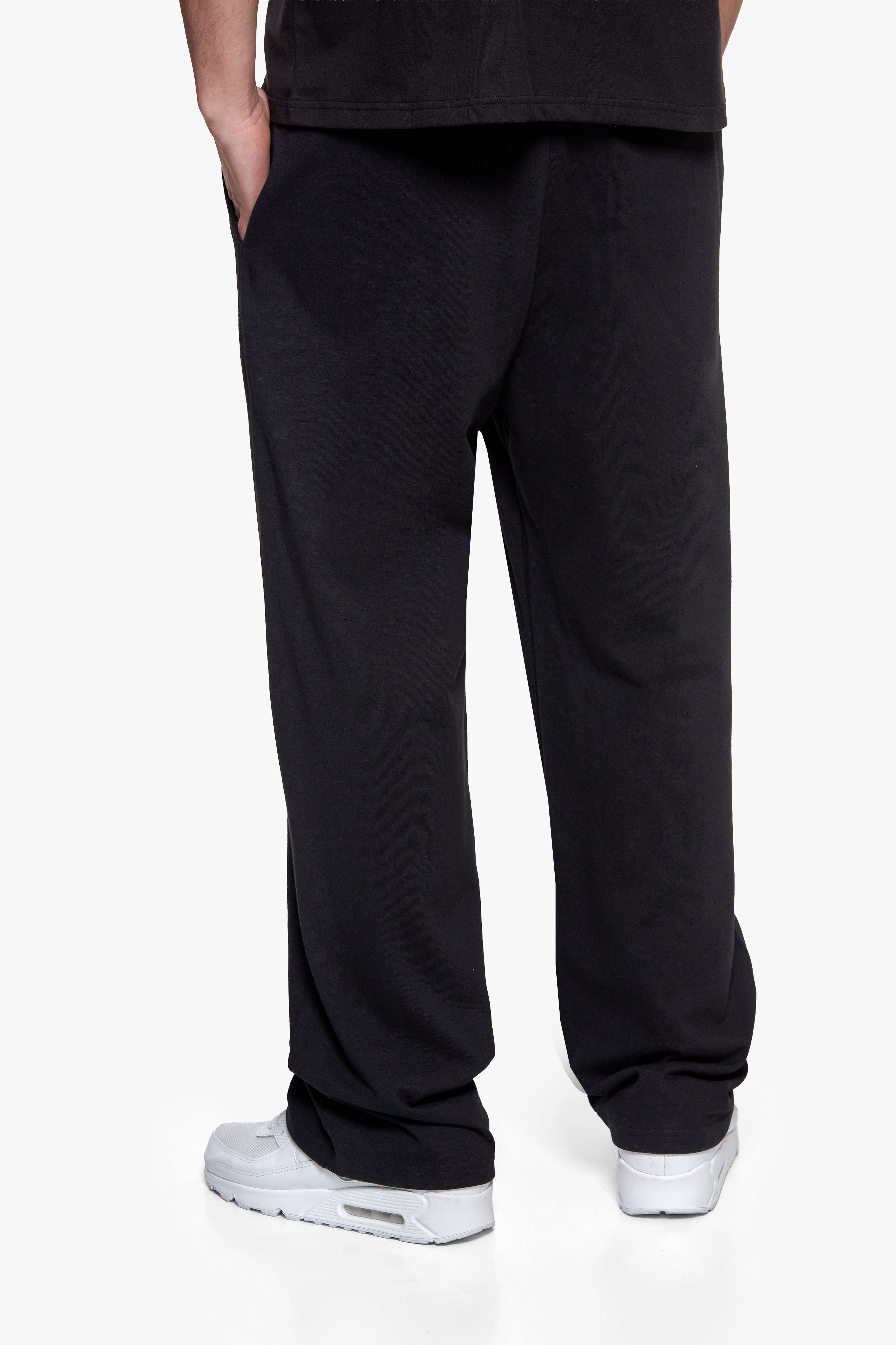 FRONTSEAM OPEN LEG JOGGER BLACK