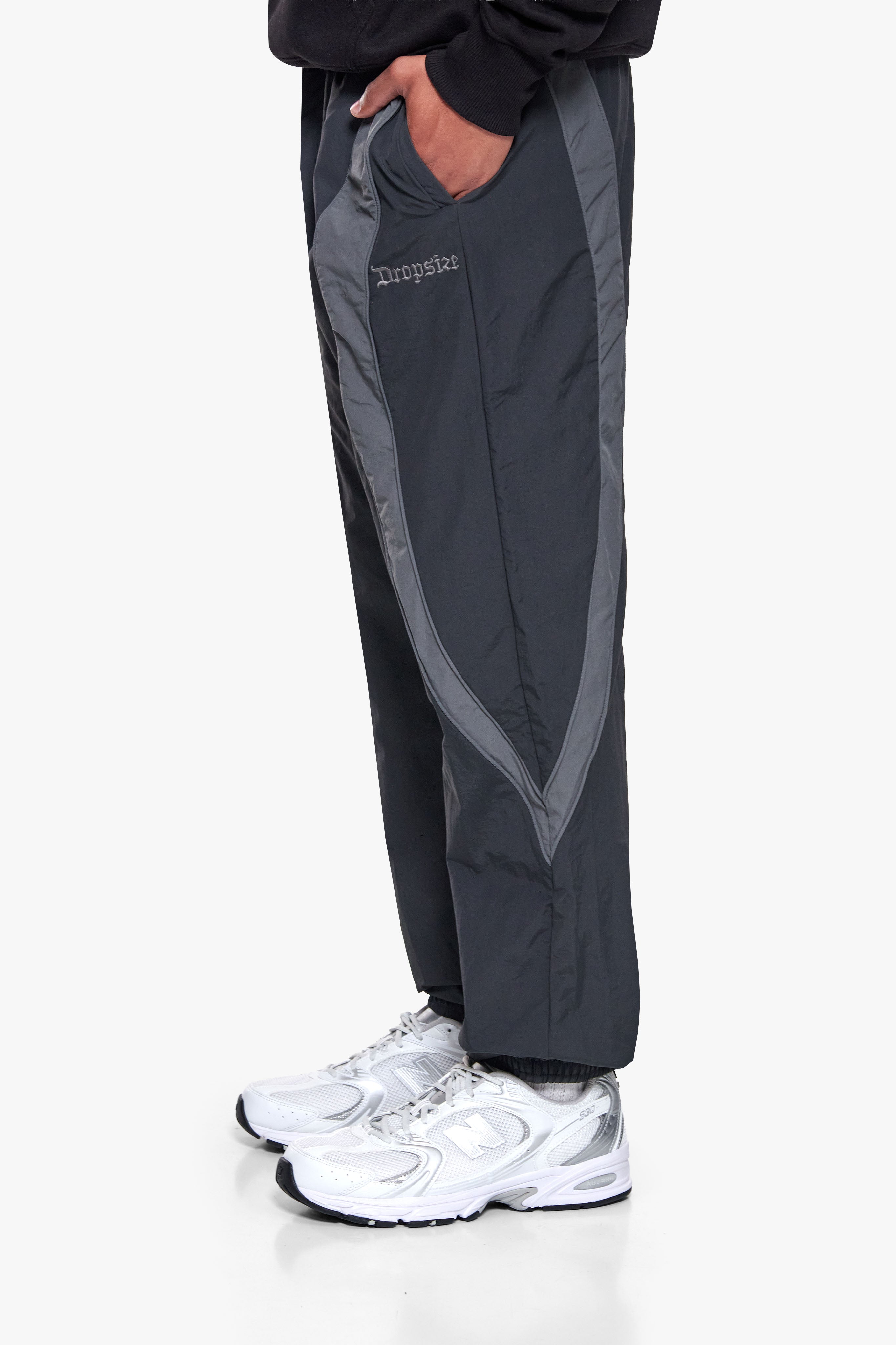 CONTRAST TRACKPANTS BLACK