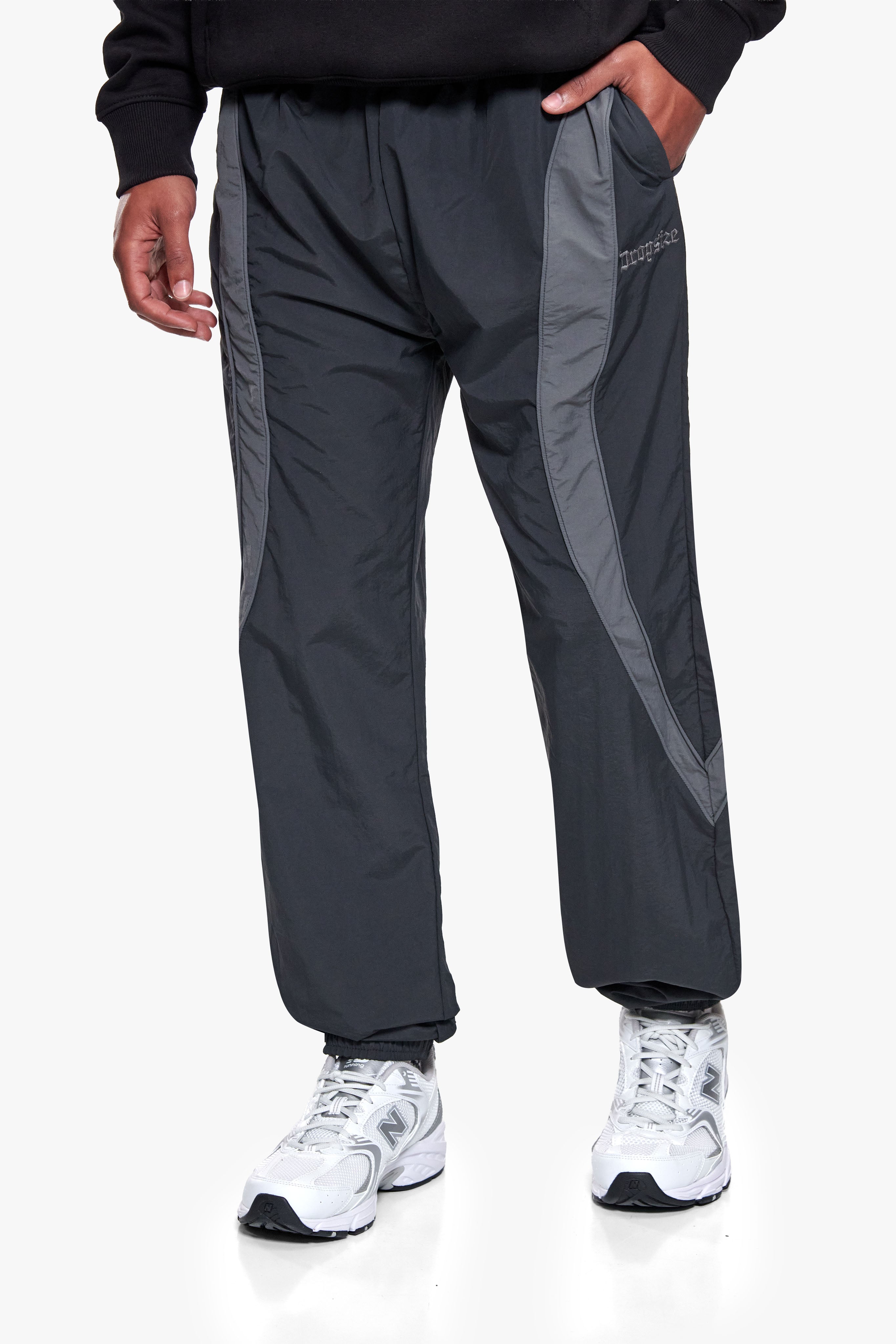 CONTRAST TRACKPANTS BLACK