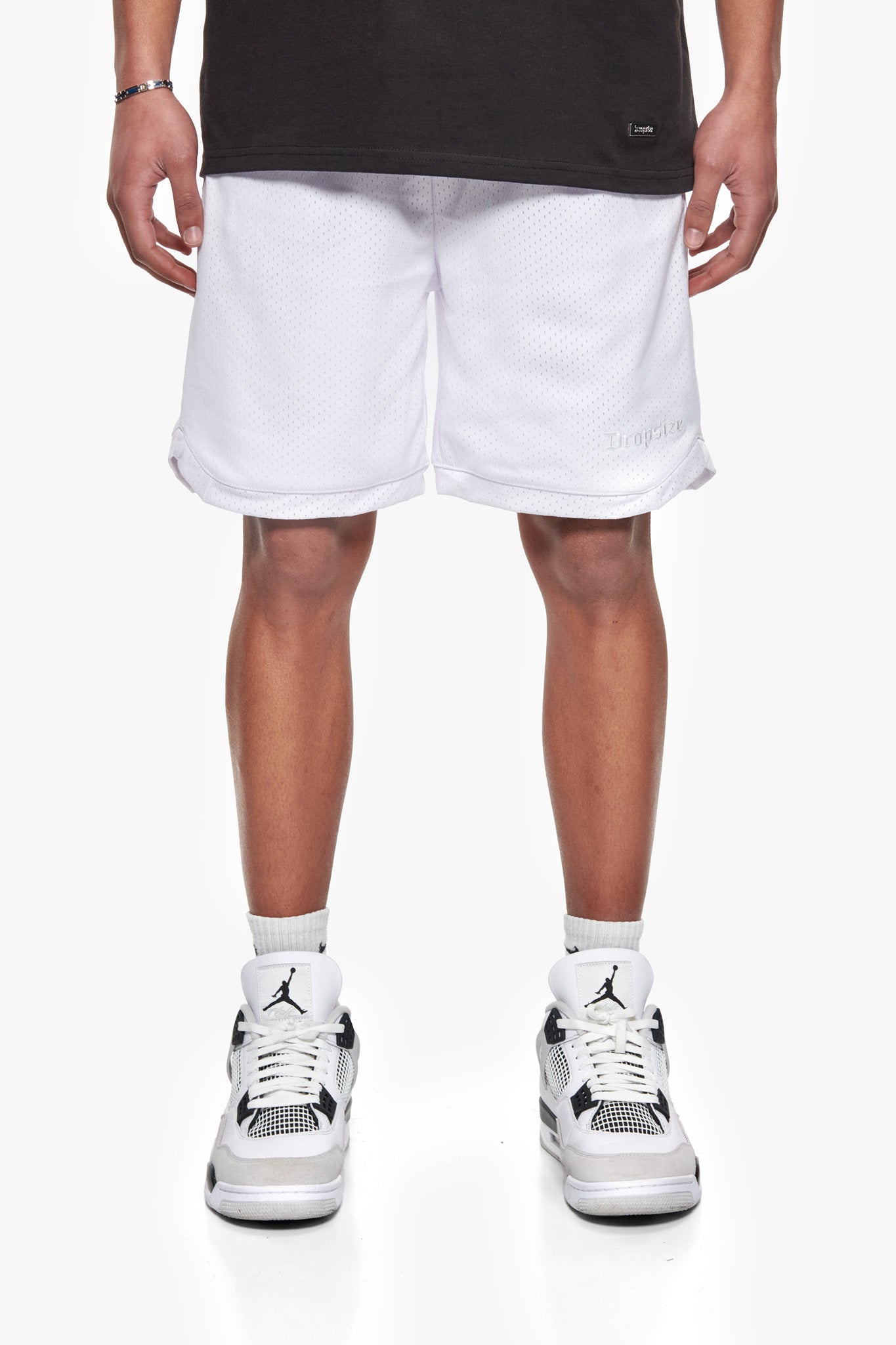 V2 MESH SHORT WHITE