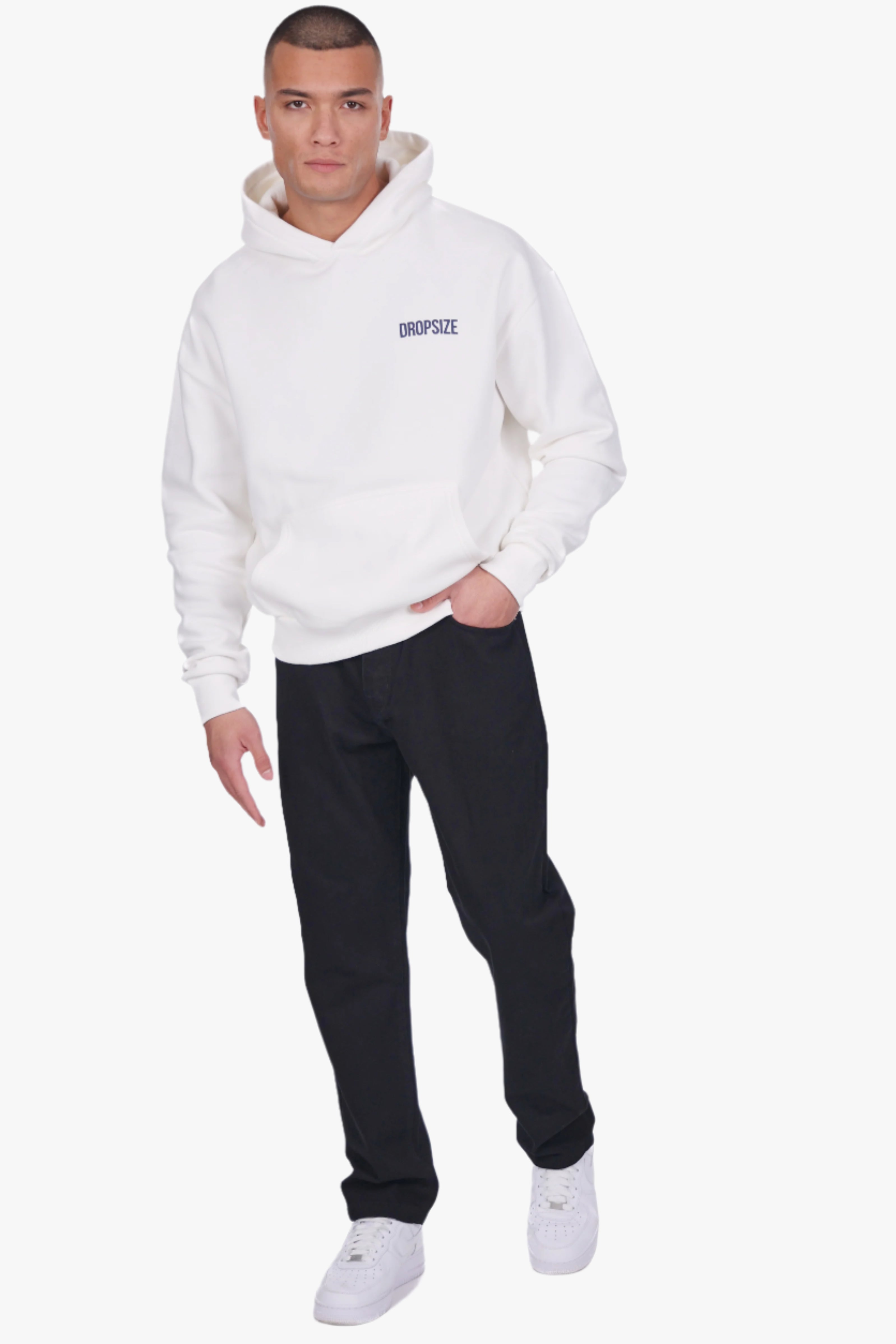 CARROT REGULAR BLACK JEANS