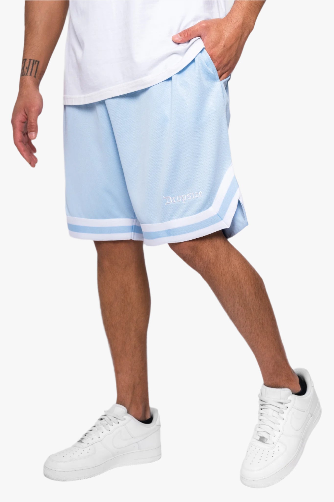 LOGO MESH SHORTS BABY BLUE