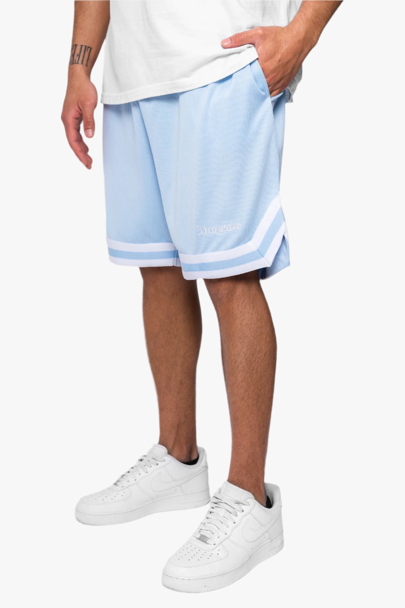 LOGO MESH SHORTS BABY BLUE
