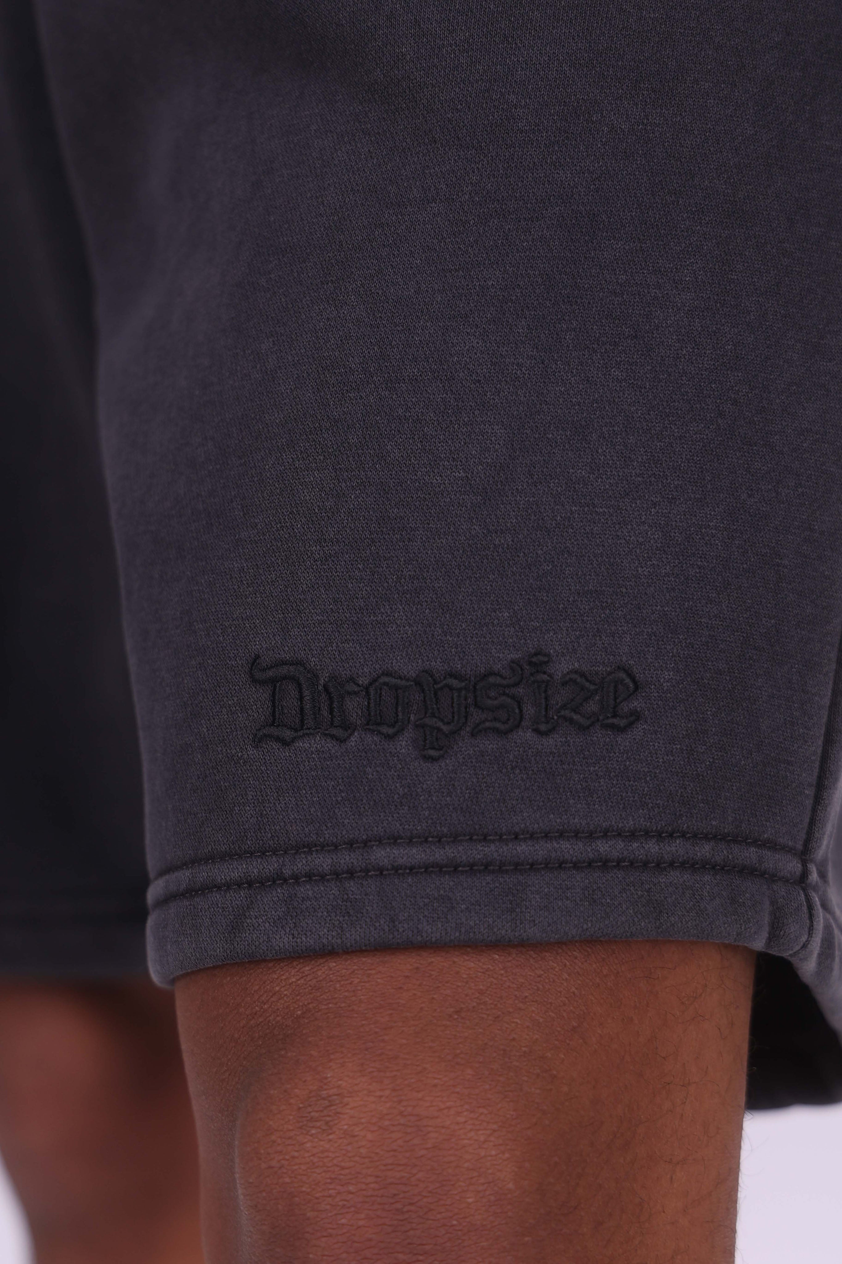 SWEATSHORT ACID WASHED BLACK