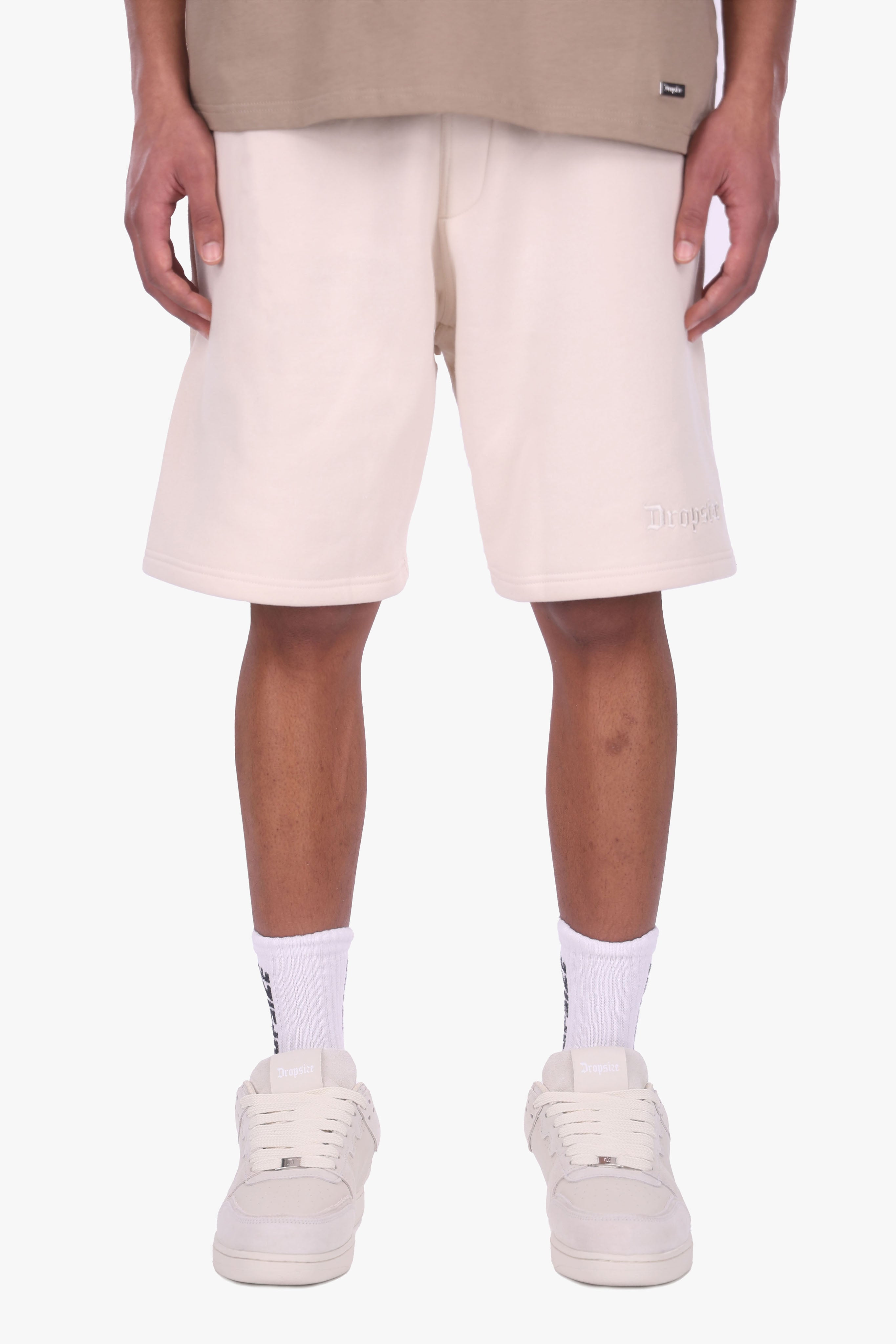 EMBO SWEATSHORT COCONUT MILK