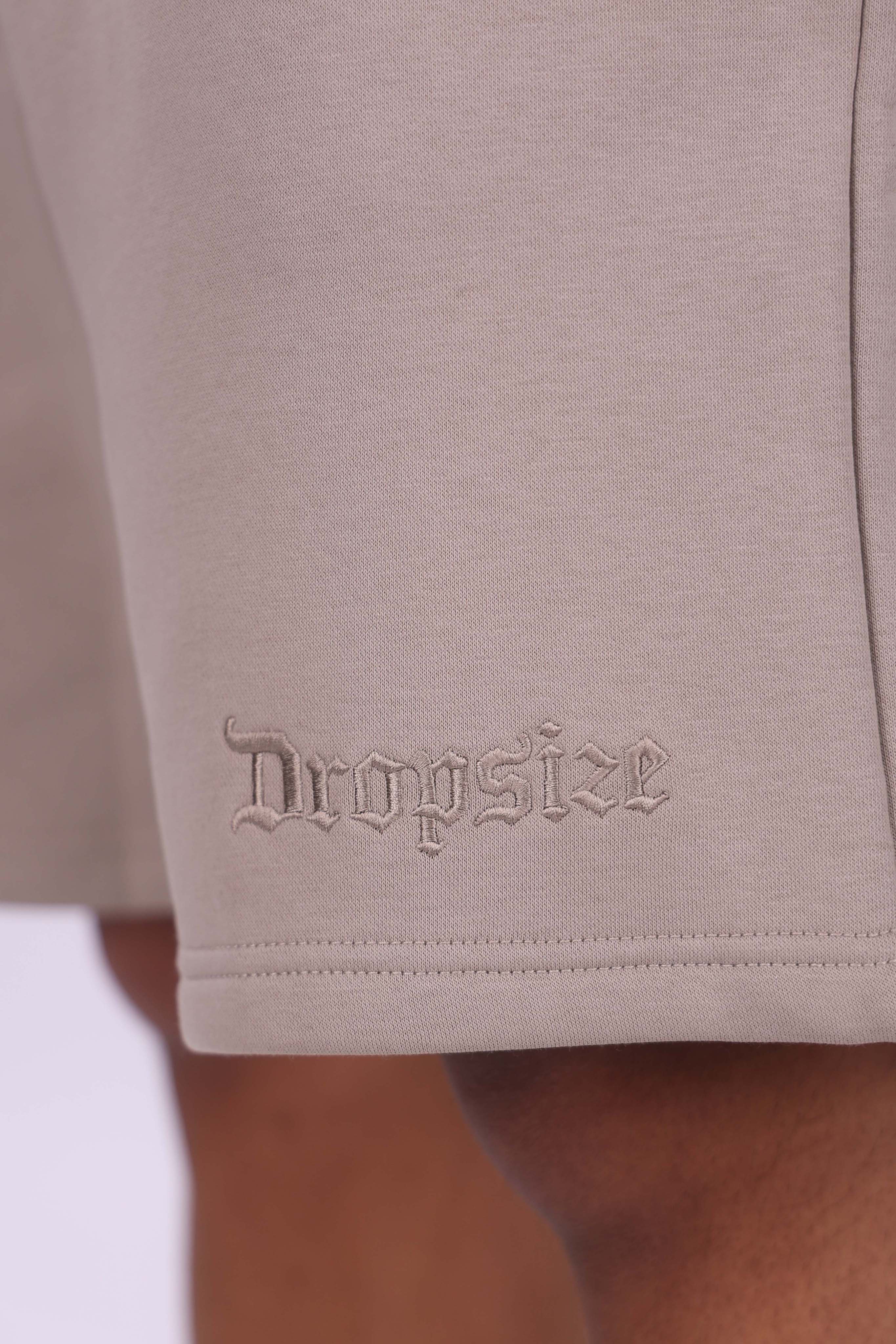 EMBO SWEATSHORTS SIMPLY TAUPE