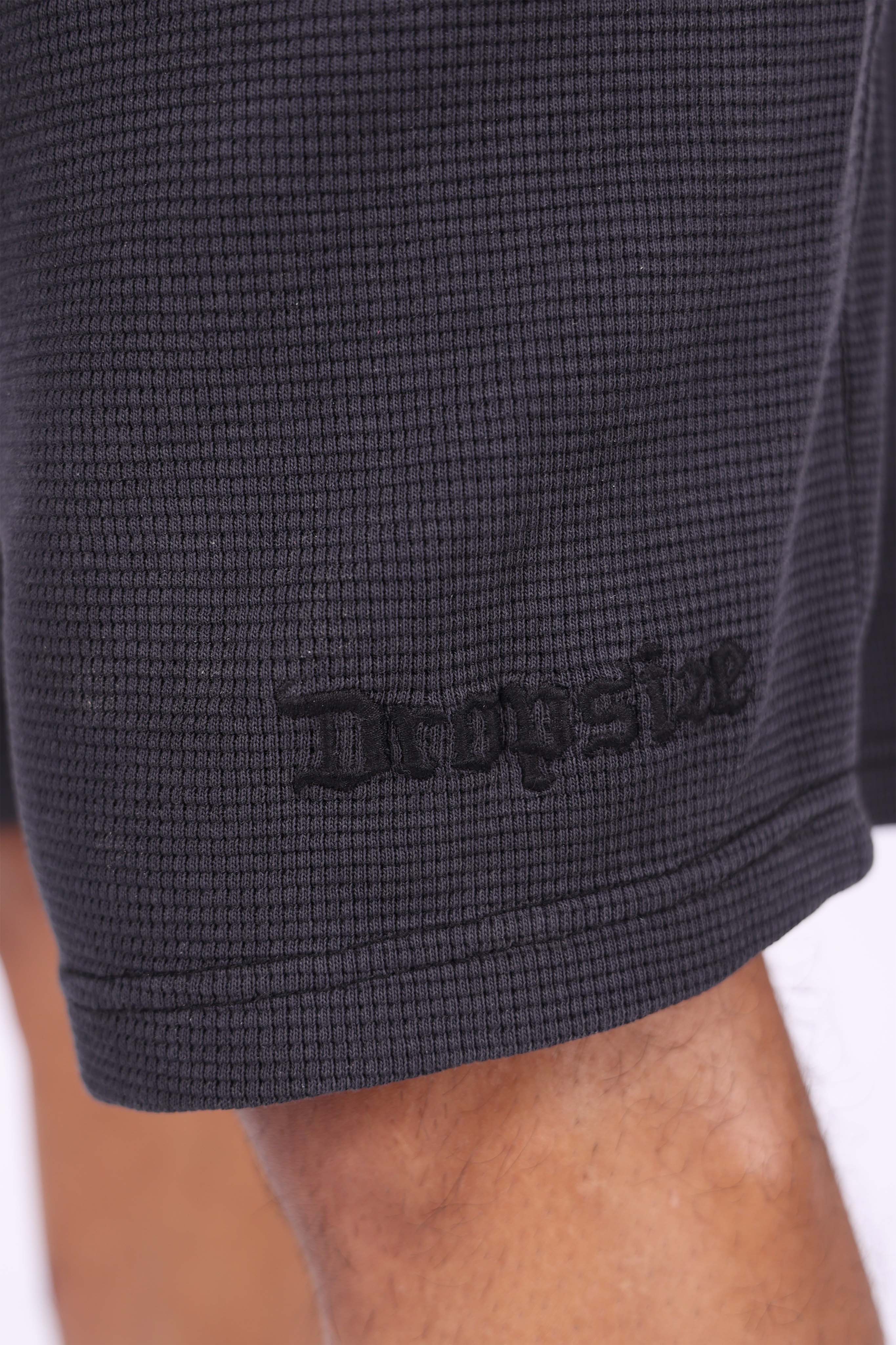 WAFFLE SHORTS ACID WASHED BLACK