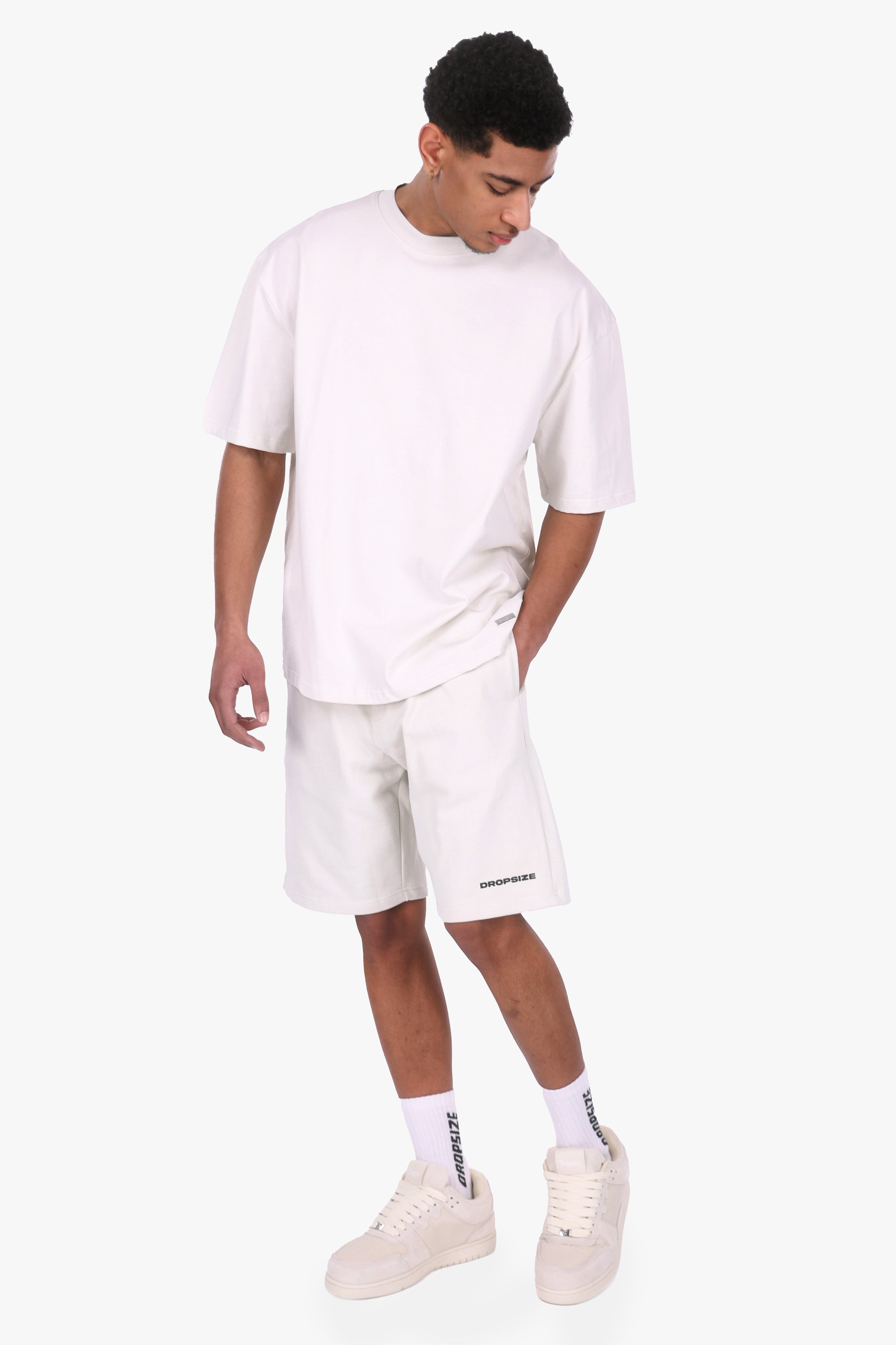 HEAVY OVERSIZE METAL PATCH T-SHIRT LIGHT GREY