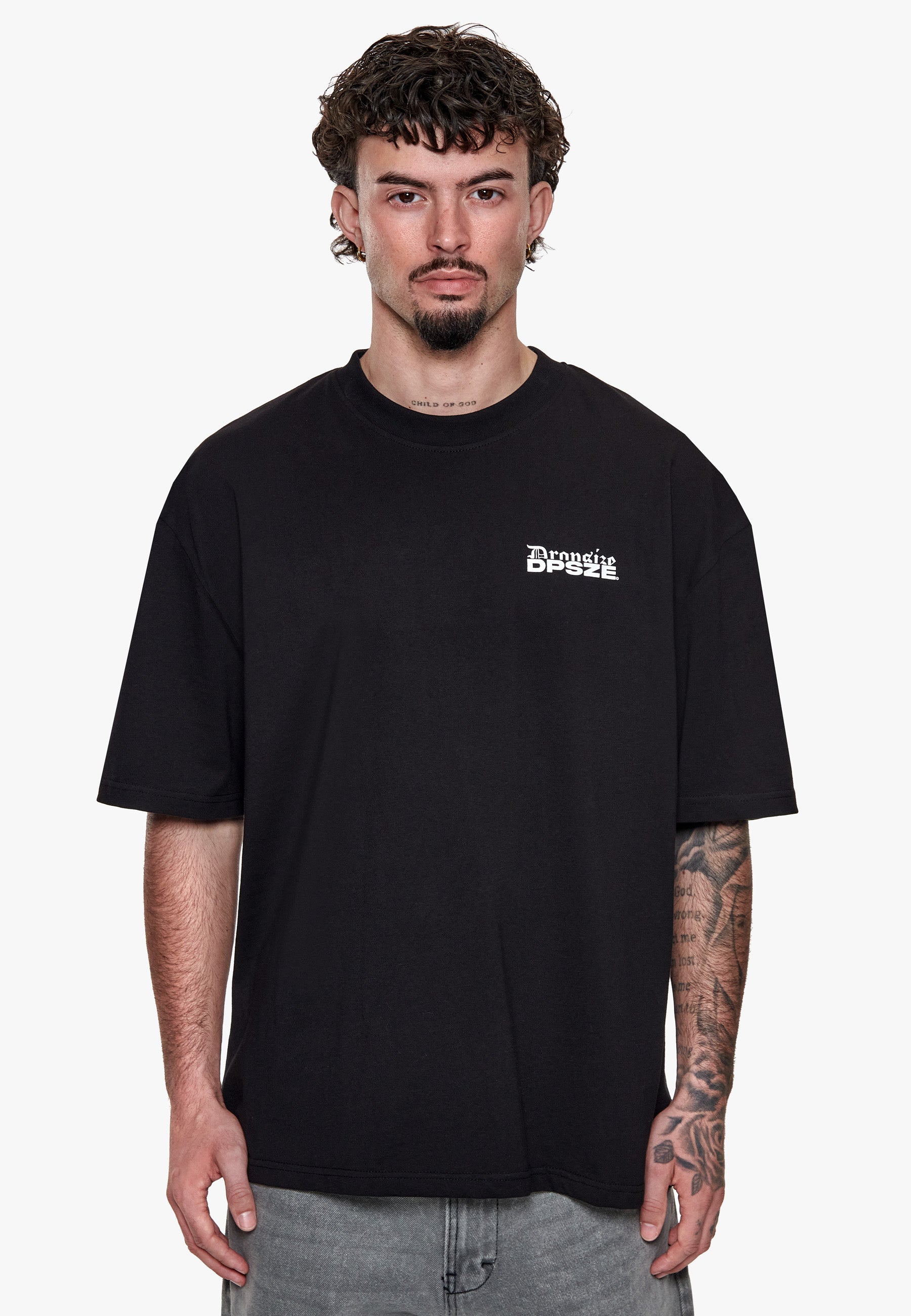 HEAVY OVERSIZE DPSZE SPLIT FONT T-SHIRT BLACK