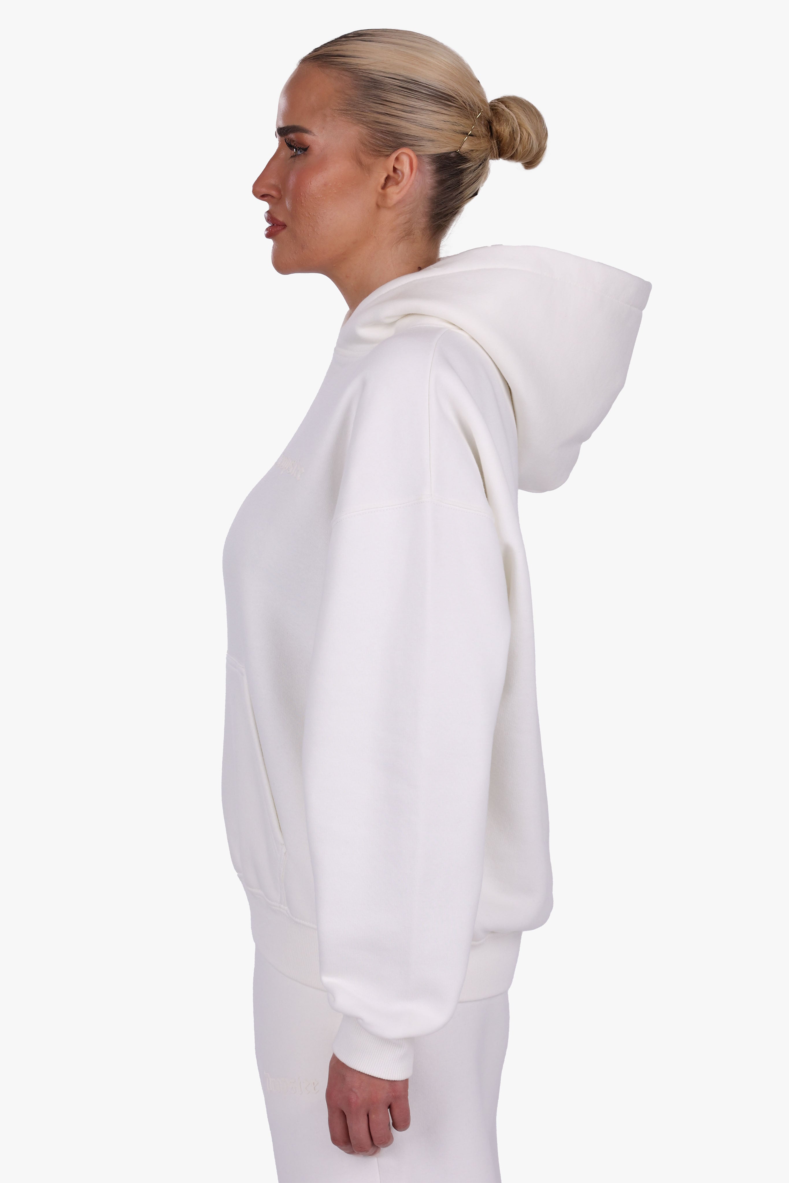 WOMEN BASIC COZY HOODIE CREAM WHITE