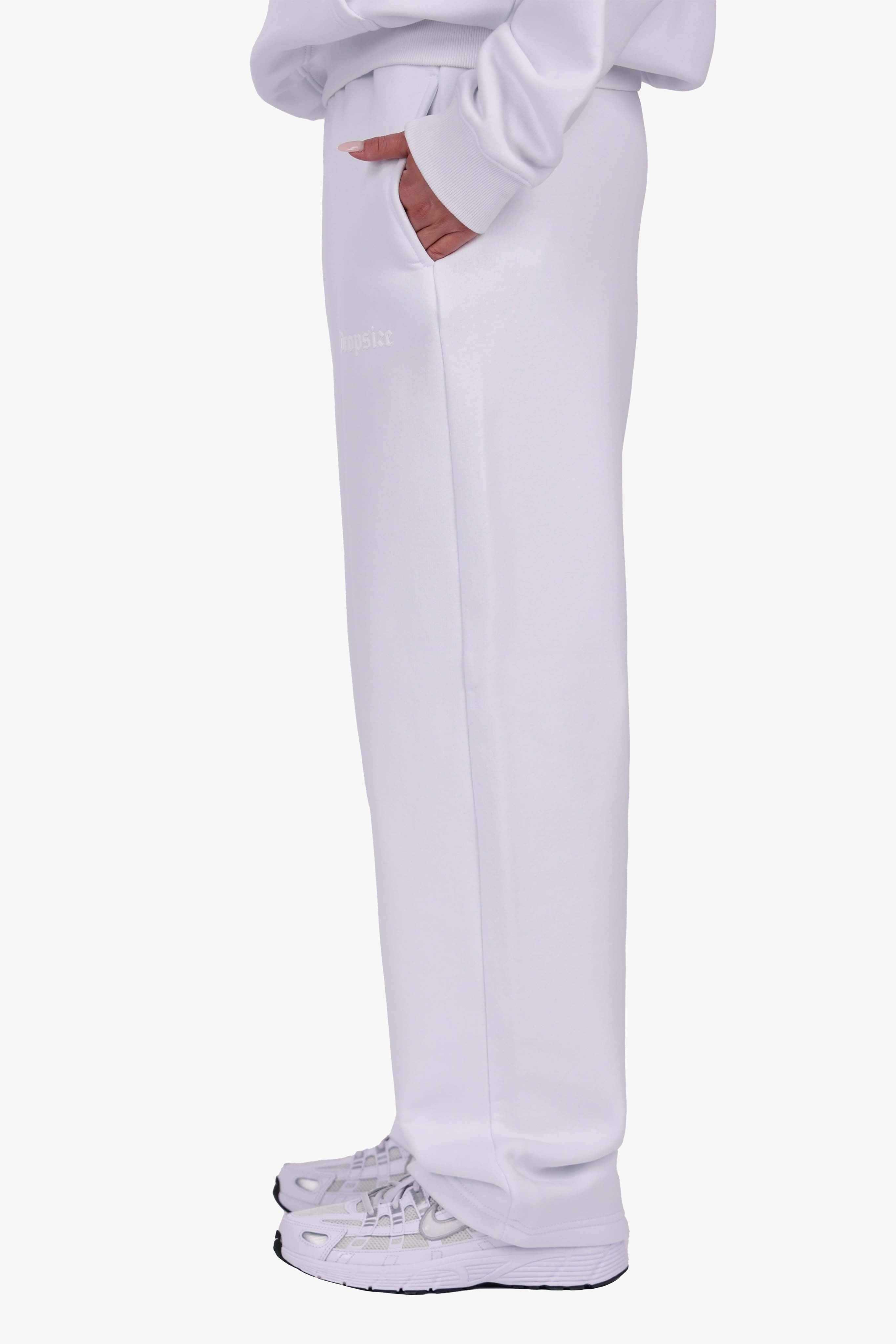 WOMEN BASIC COZY OPEN LEG JOGGER WHITE
