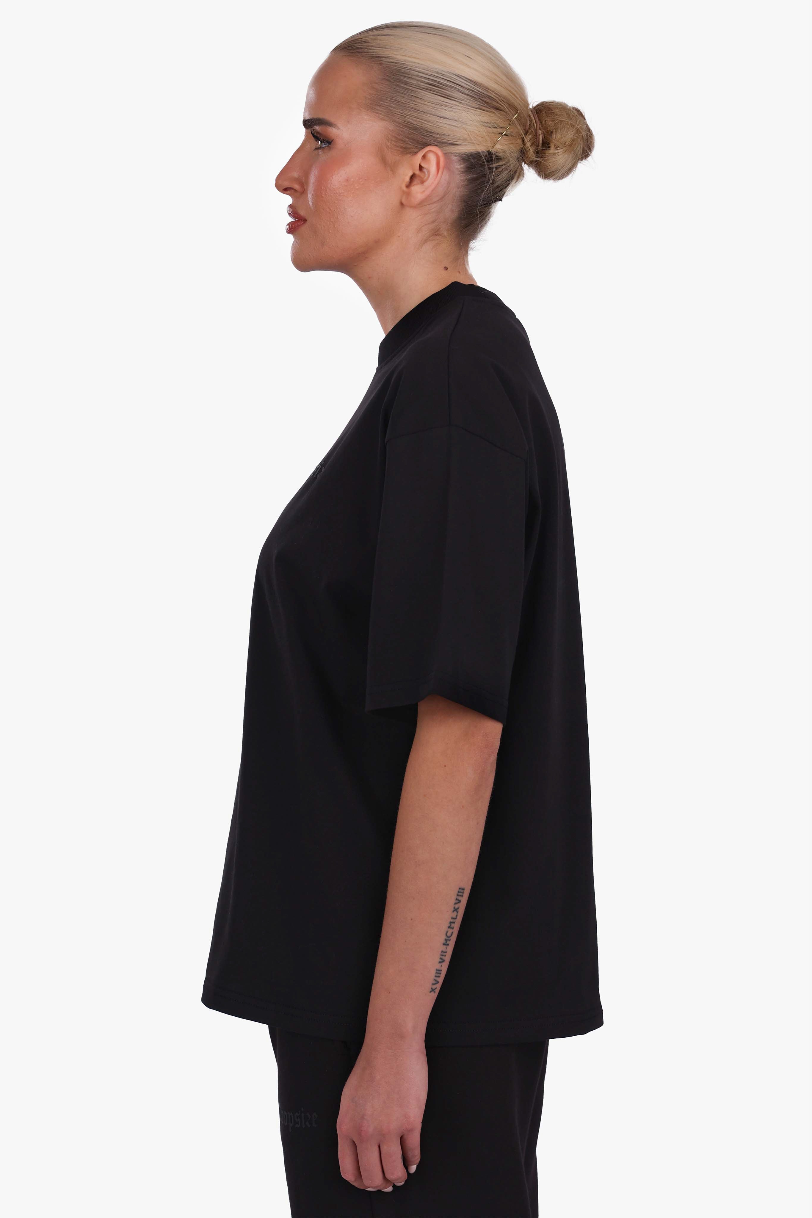 WOMEN BASIC COZY T-SHIRT BLACK