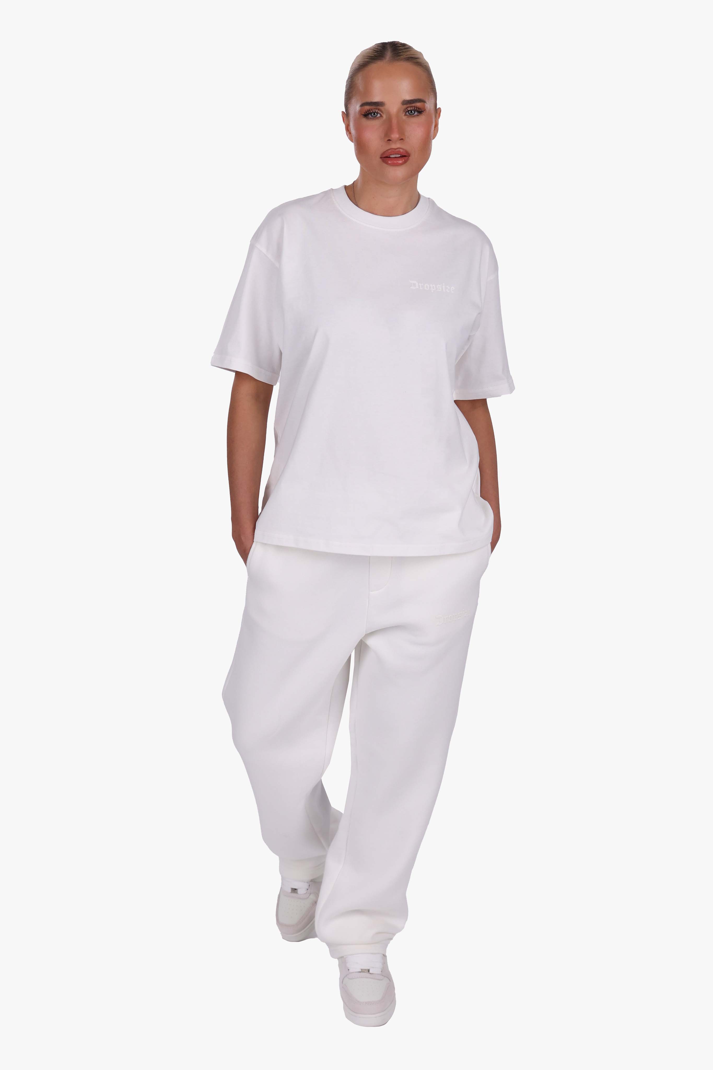 WOMEN BASIC COZY T-SHIRT CREAM WHITE