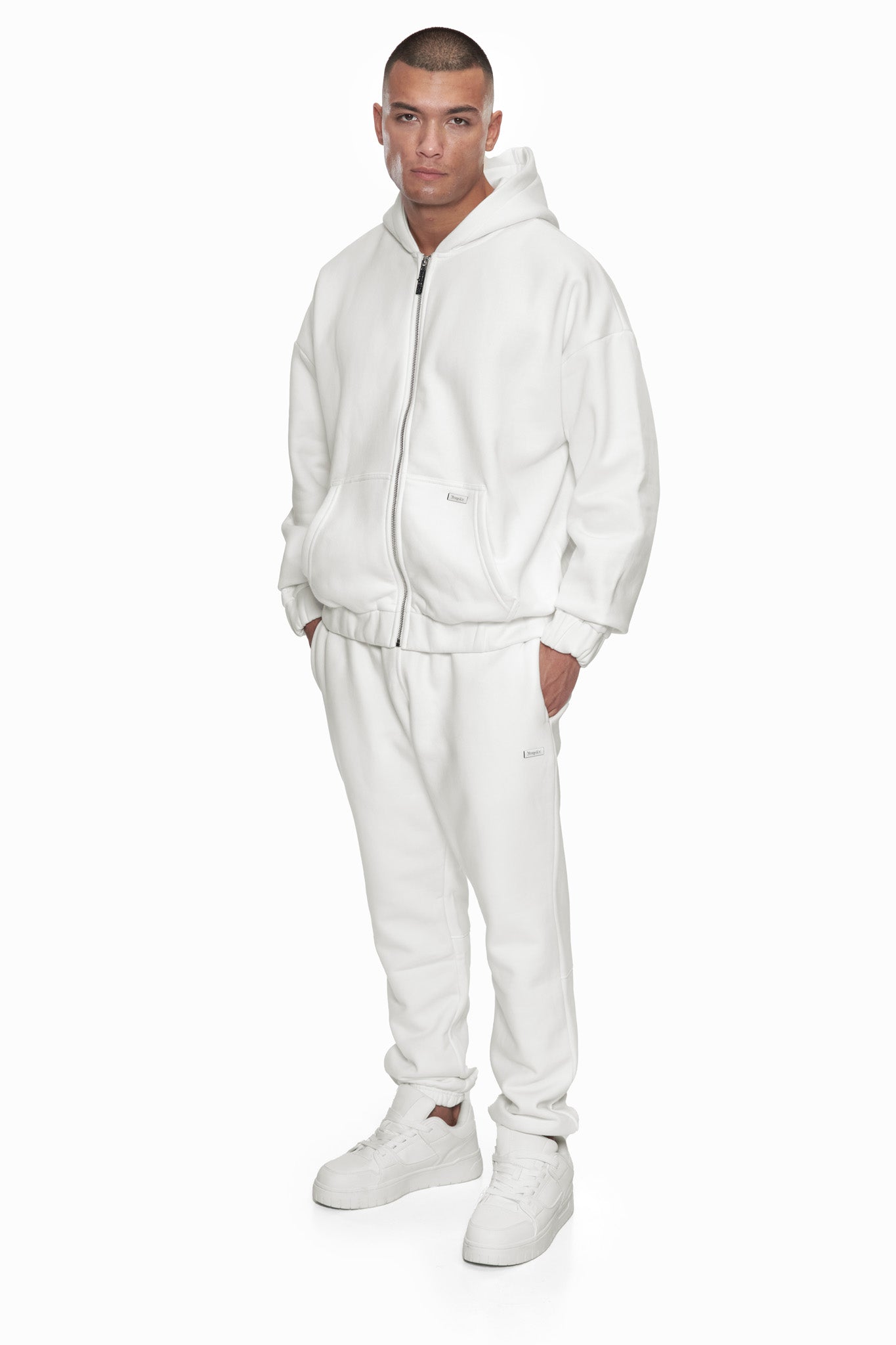 OVERSIZE METAL PATCH ZIP HOODIE CREAM WHITE