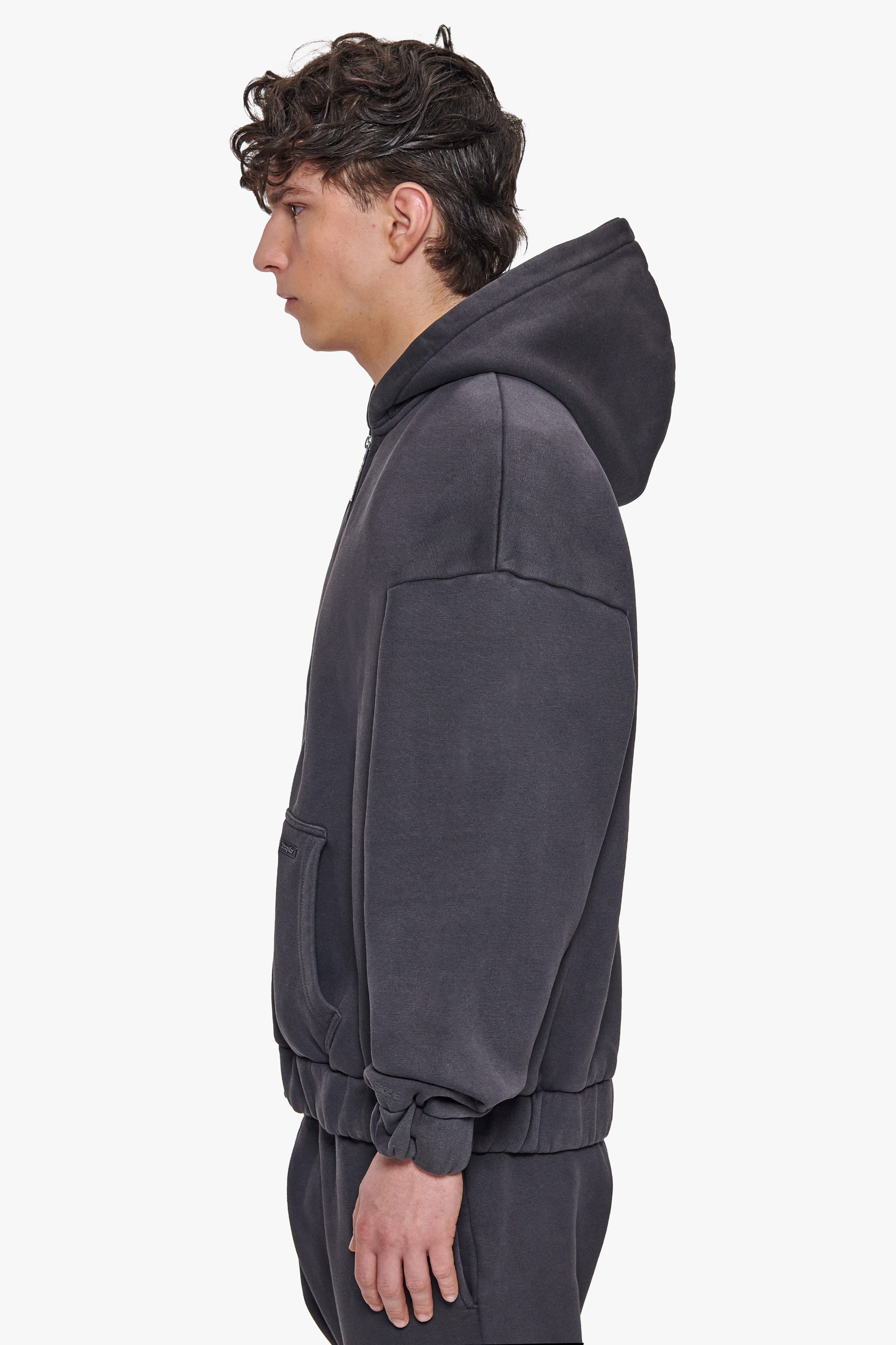 OVERSIZE METAL PATCH ZIP HOODIE VINTAGE BLACK